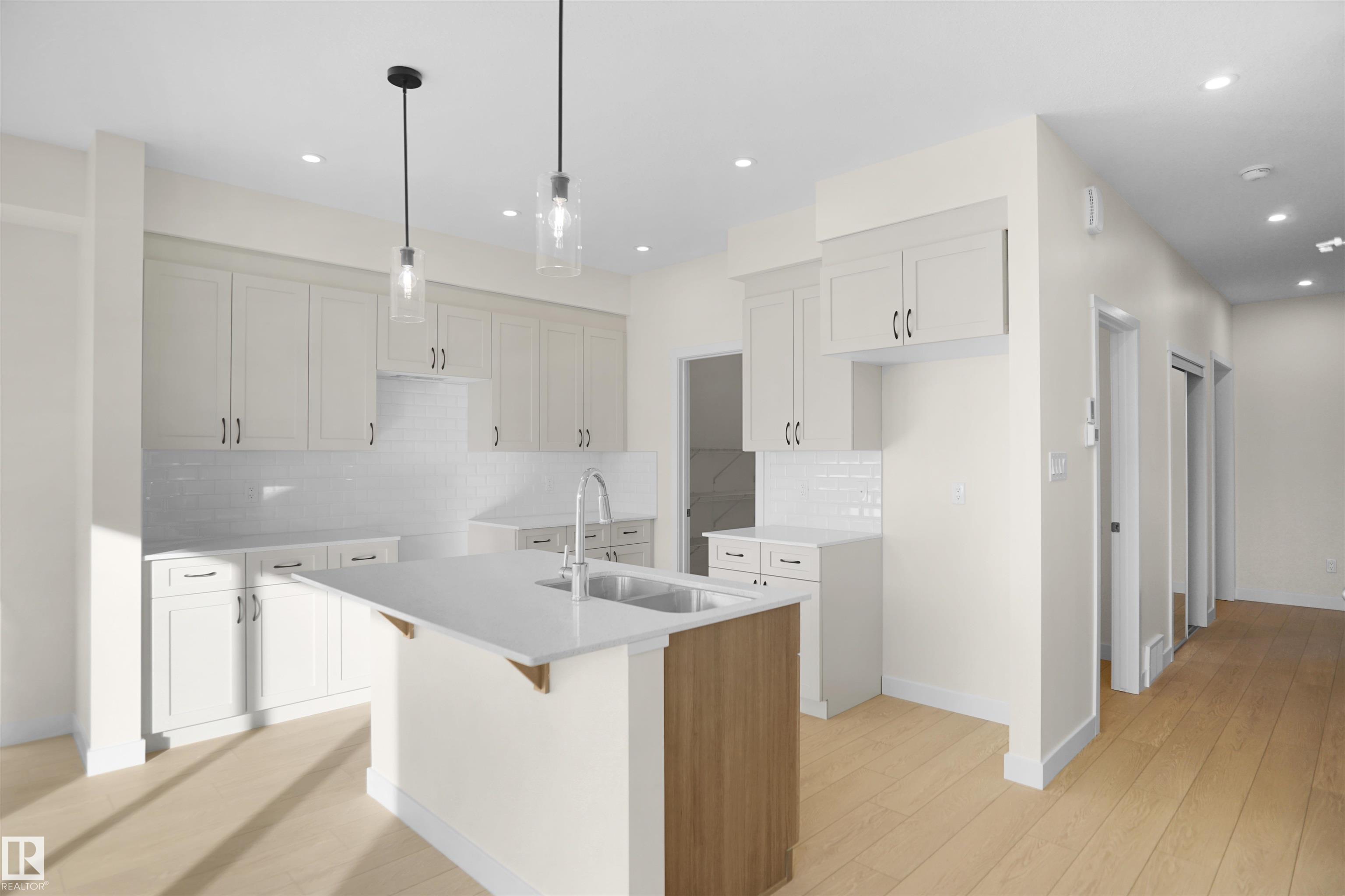 Photo 12 at 1011 14 Avenue NW, Aster, Edmonton