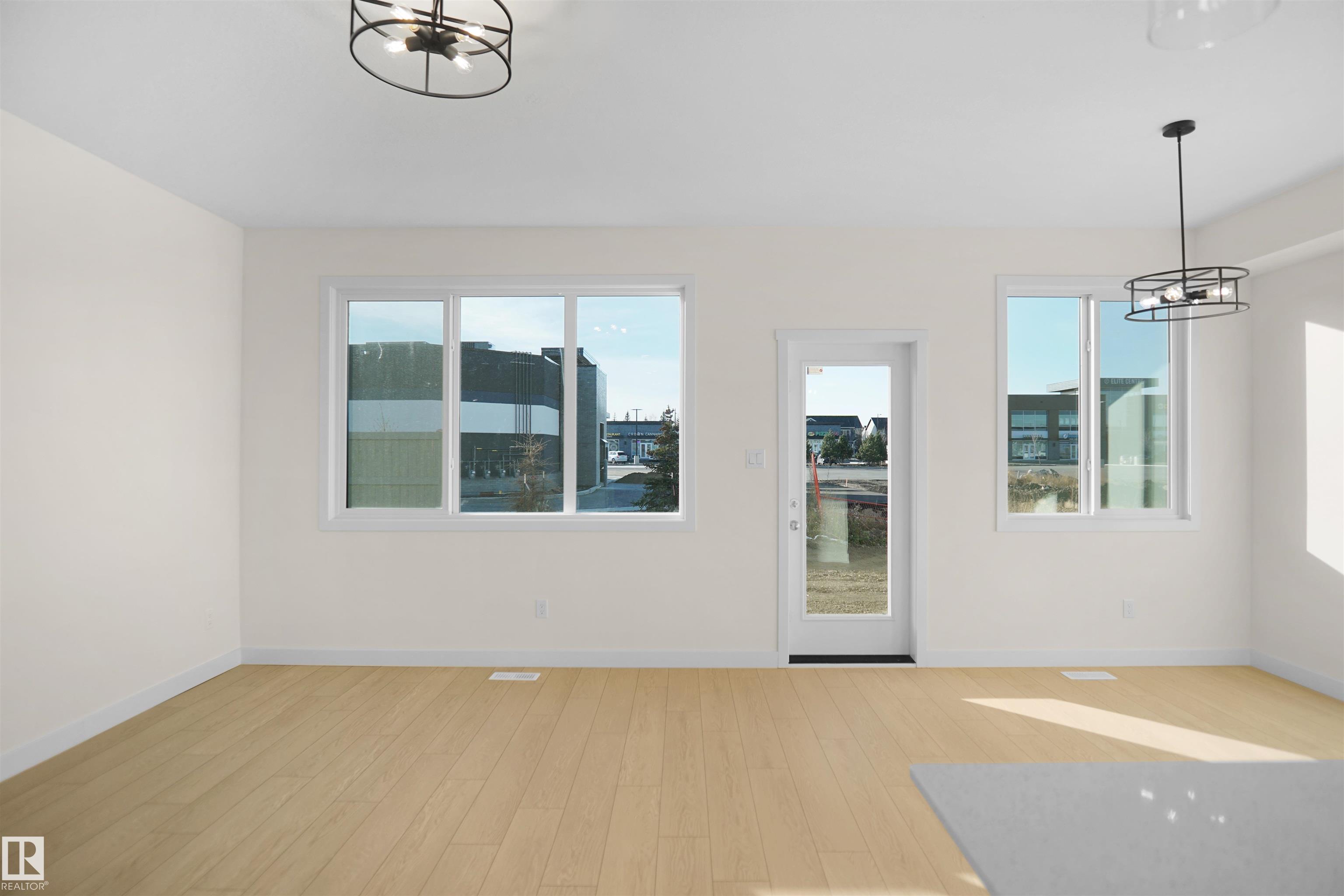 Photo 8 at 1011 14 Avenue NW, Aster, Edmonton