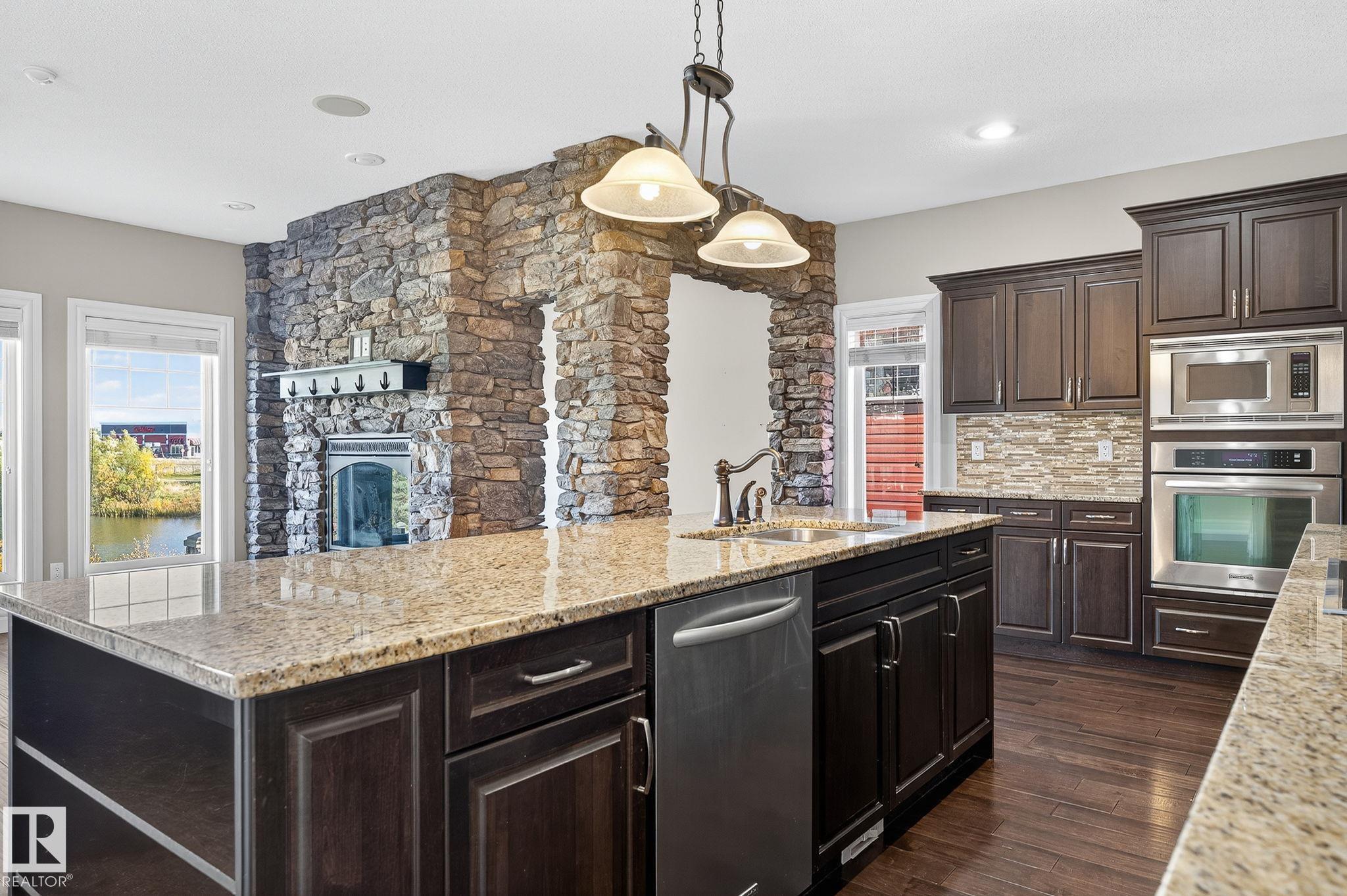 Photo 12 at 3841 Gallinger Loop NW, Granville, Edmonton