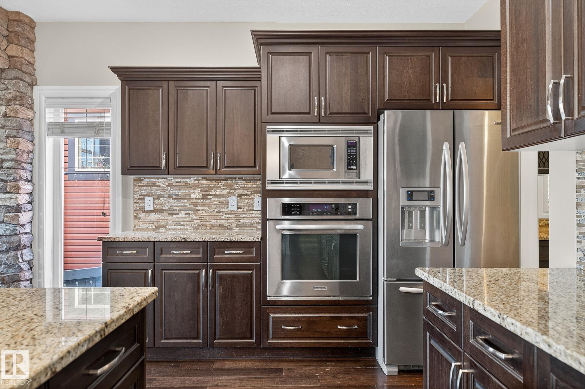 Photo 13 at 3841 Gallinger Loop NW, Granville, Edmonton