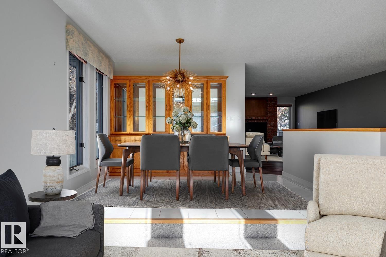 Photo 14 at 220 Heagle Crescent NW, Henderson Estates, Edmonton