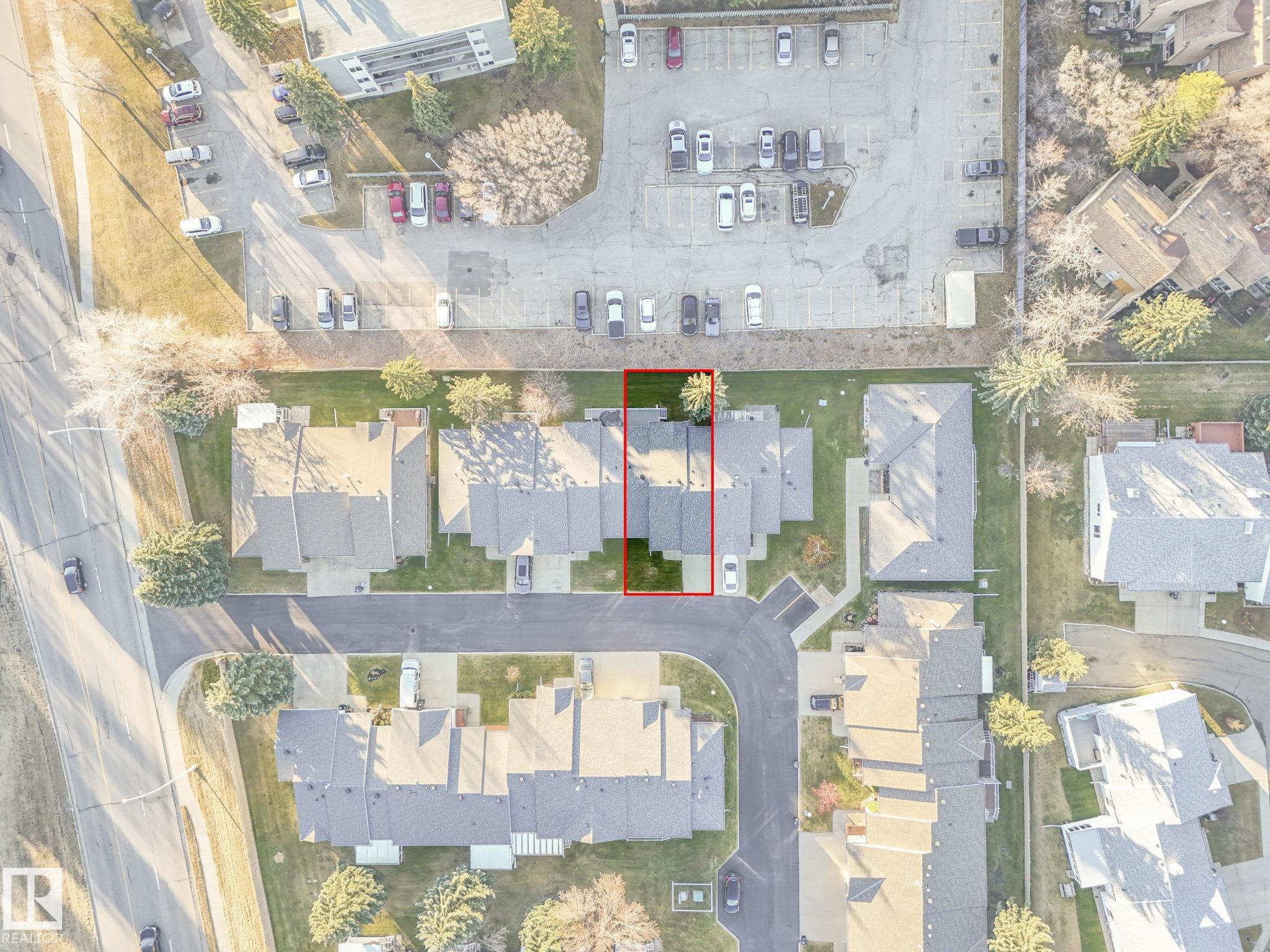 Photo 30 at 17526 Callingwood Road NW, Callingwood South, Edmonton