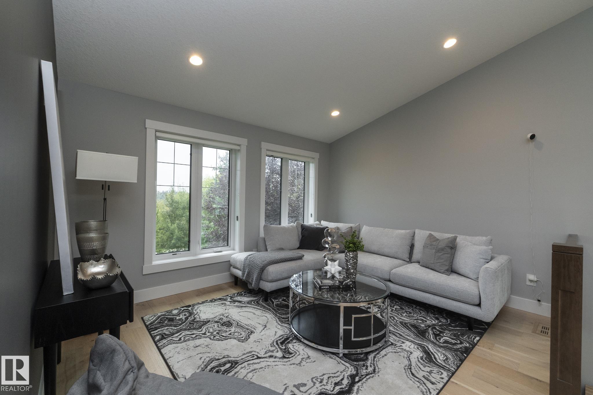 Photo 23 at 7549 May Common NW, Magrath Heights, Edmonton