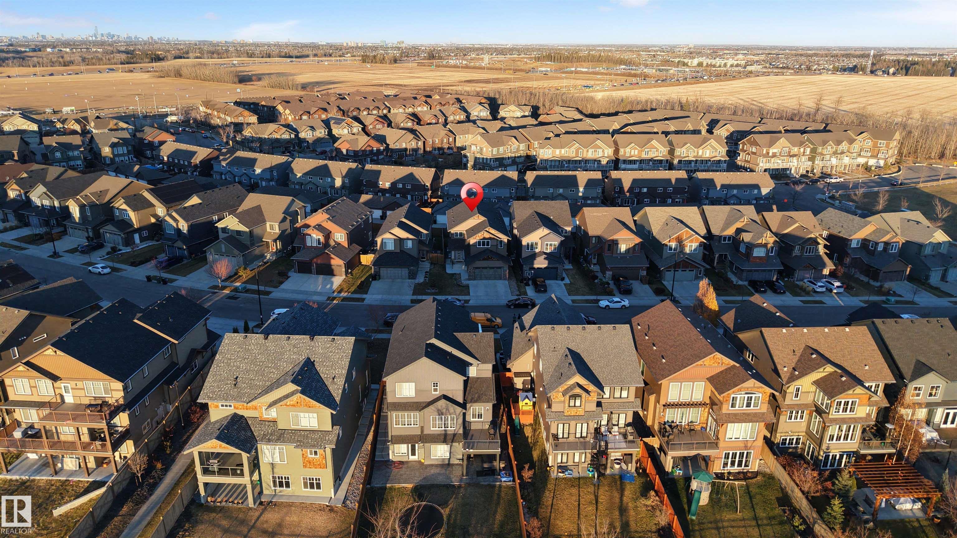 Photo 11 at 1407 Graydon Hill Way SW, Graydon Hill, Edmonton