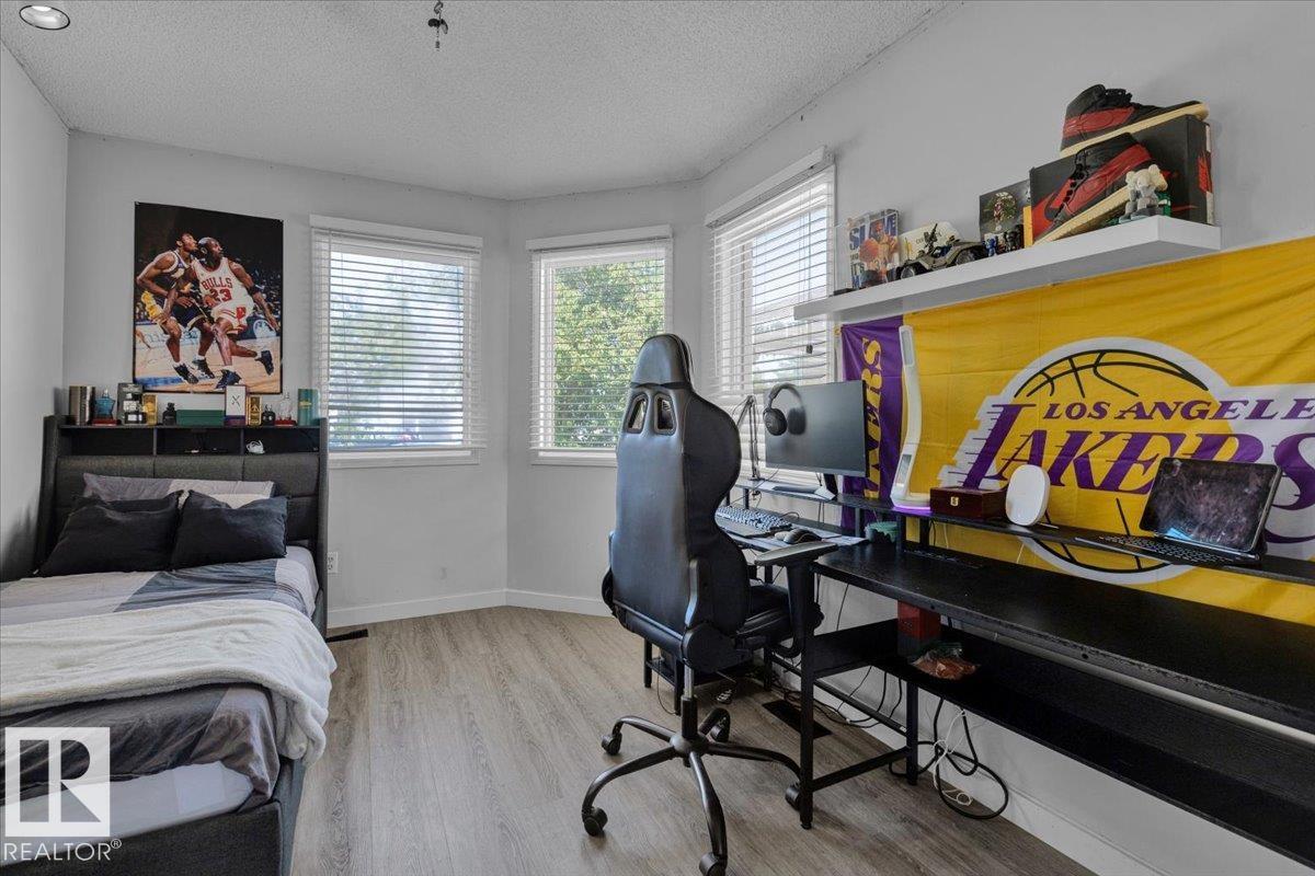 Photo 14 at 18911 58 Avenue NW, Jamieson Place, Edmonton