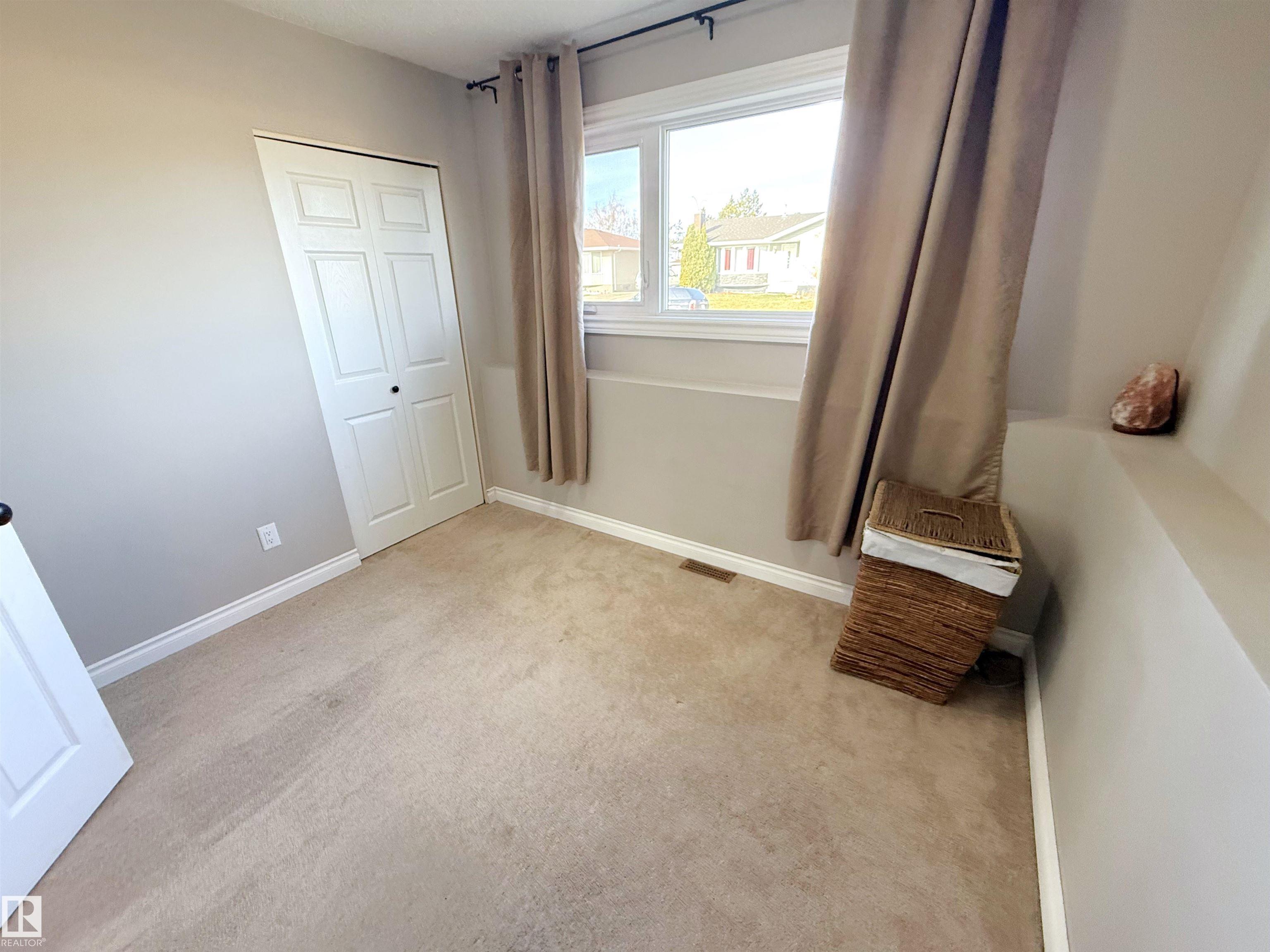 Photo 24 at 3717 136a Avenue NW, Belmont, Edmonton