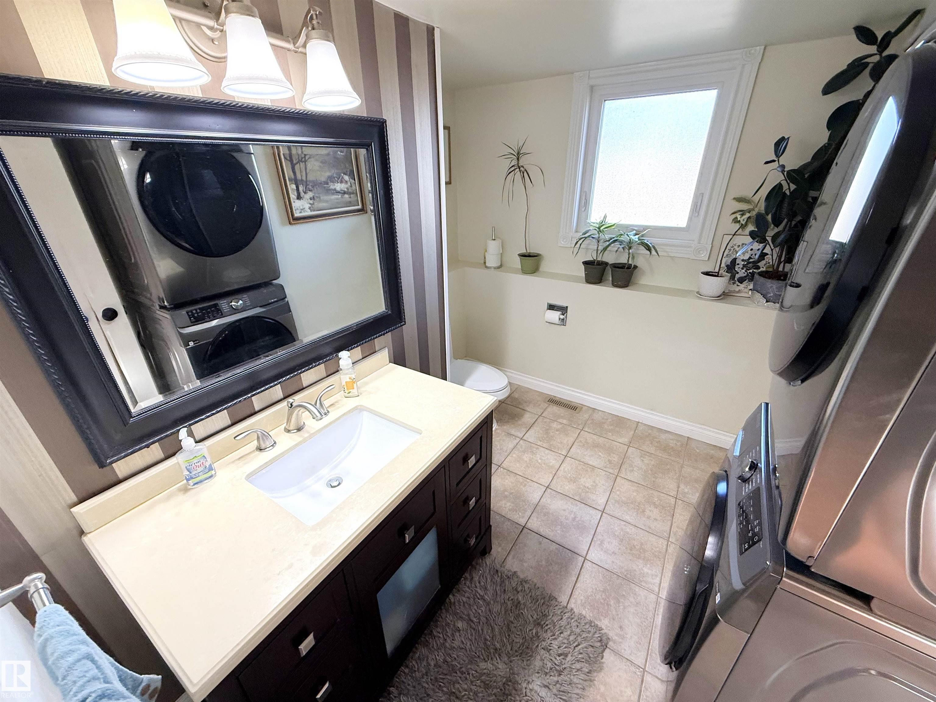 Photo 26 at 3717 136a Avenue NW, Belmont, Edmonton