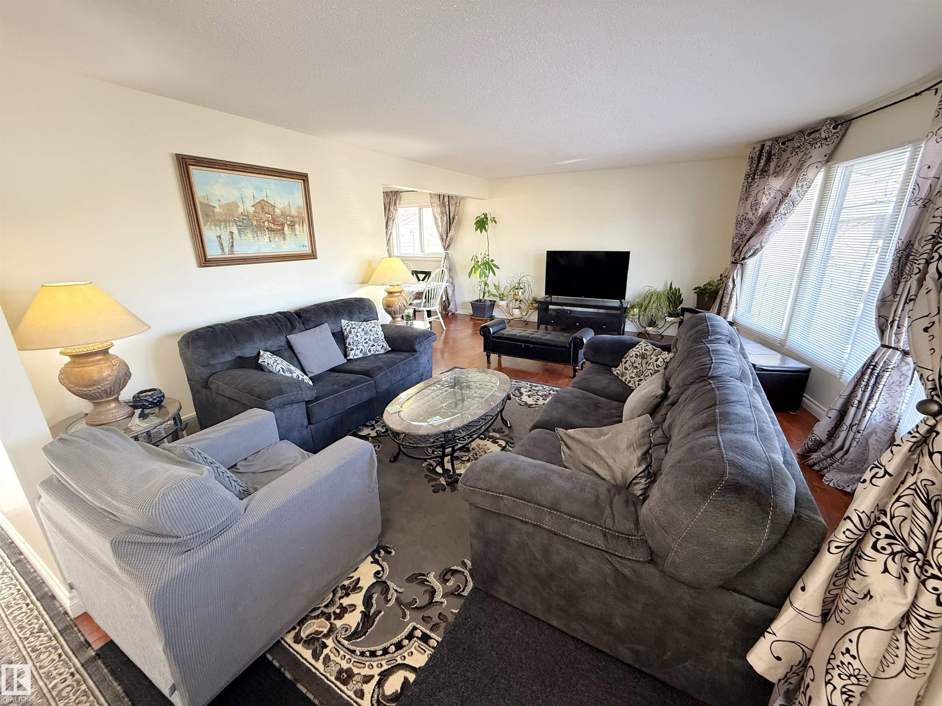 Photo 8 at 3717 136a Avenue NW, Belmont, Edmonton