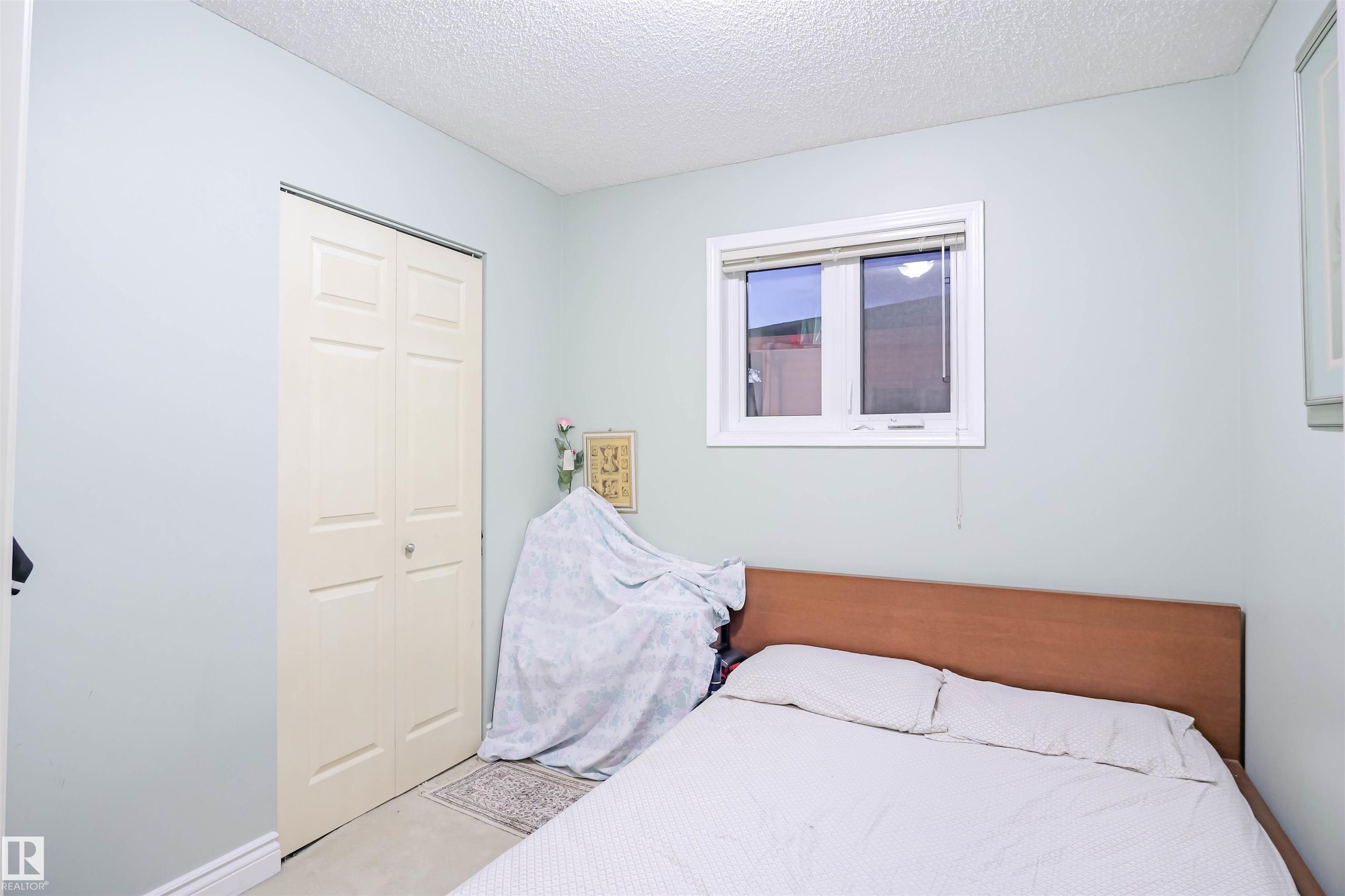 Photo 20 at 3720 25 Av NW None NW, Bisset, Edmonton