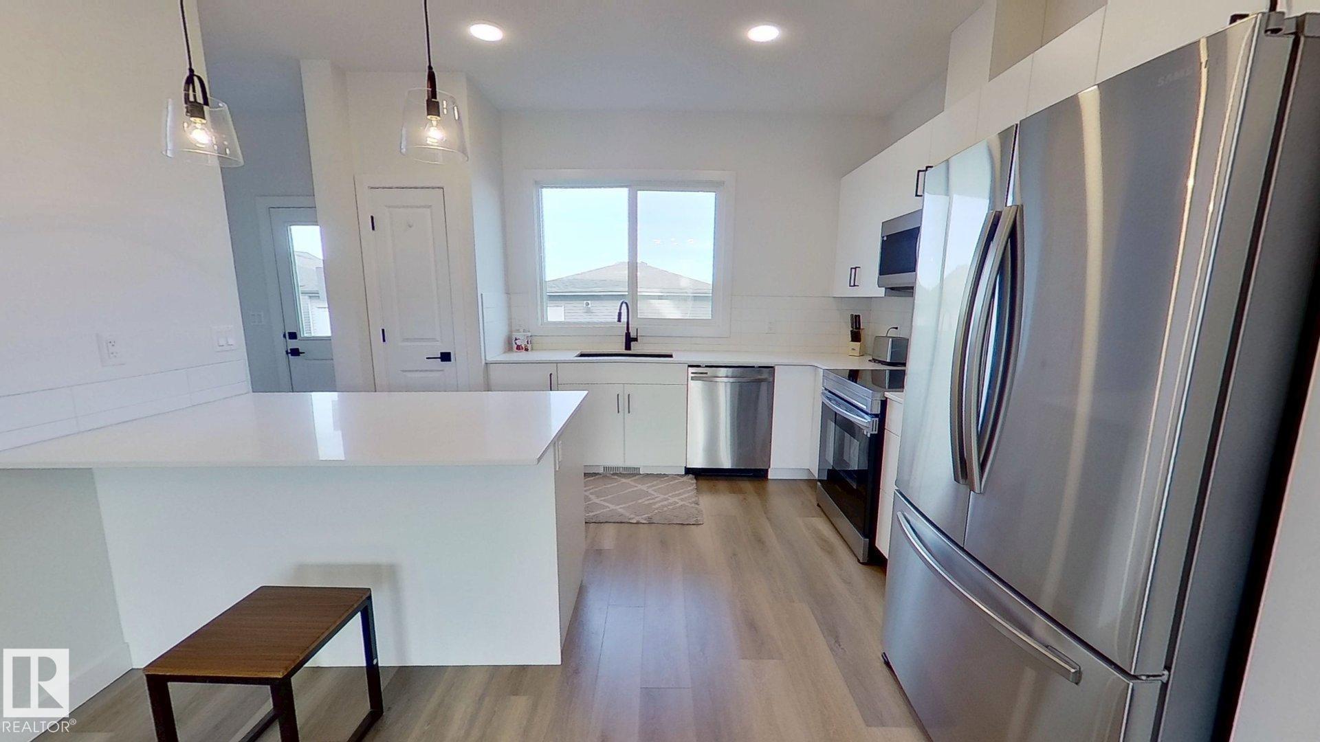 Photo 7 at 54 Sienna Boulevard, Sienna, Fort Saskatchewan