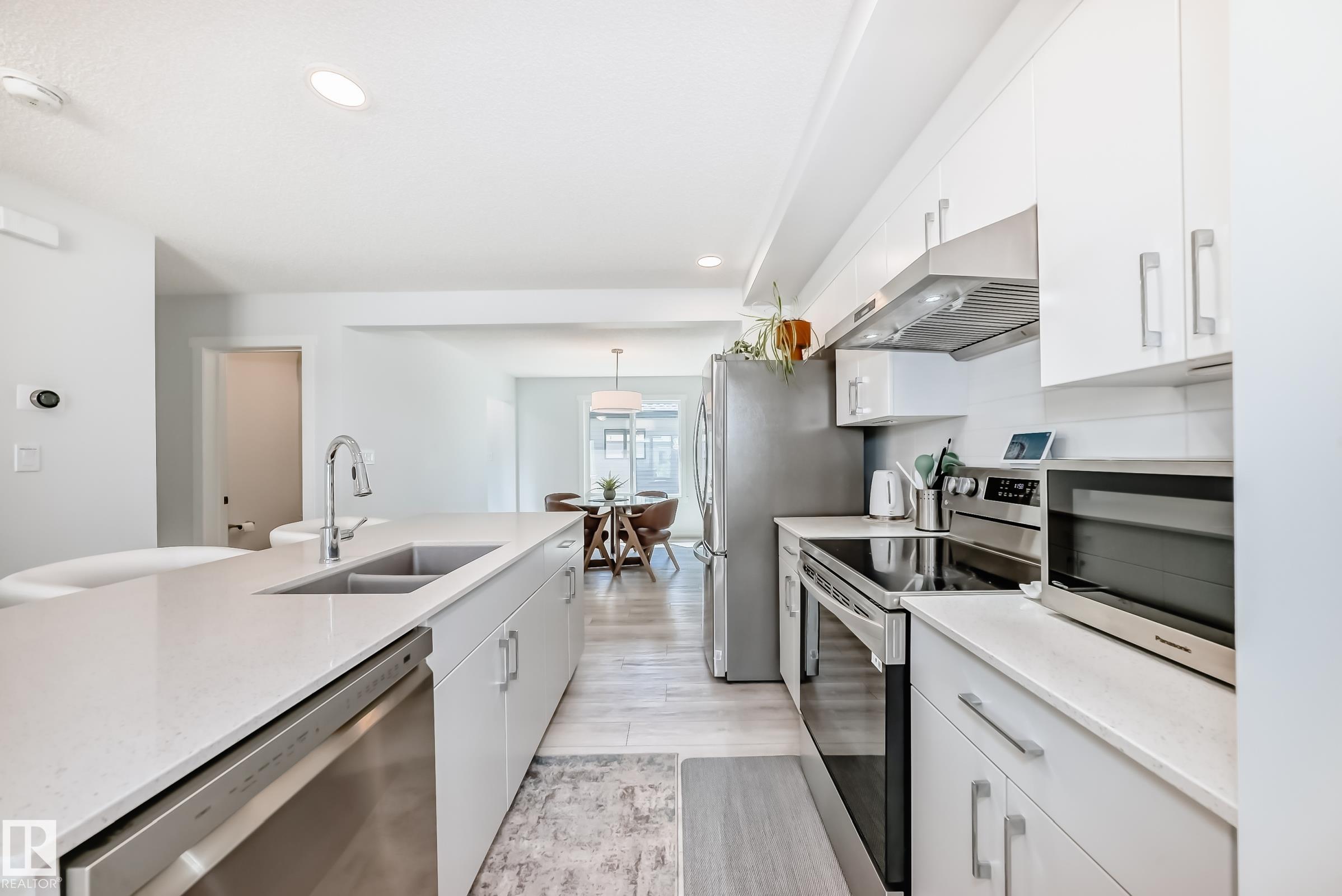 Photo 11 at 5043 Kinney Link SW, Keswick, Edmonton