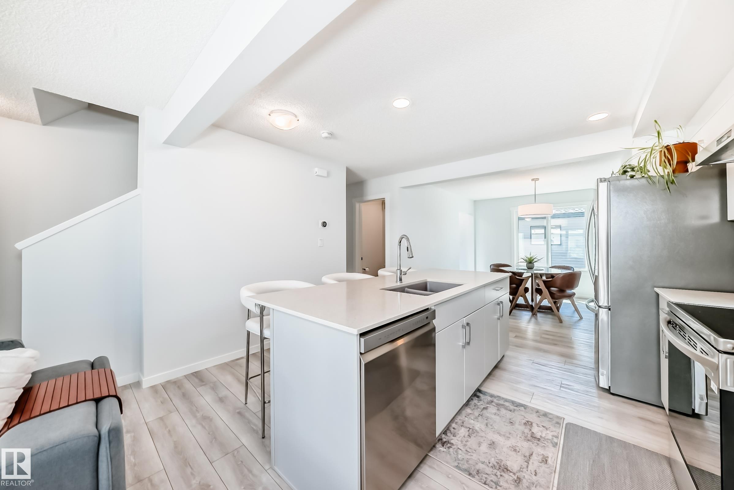 Photo 12 at 5043 Kinney Link SW, Keswick, Edmonton