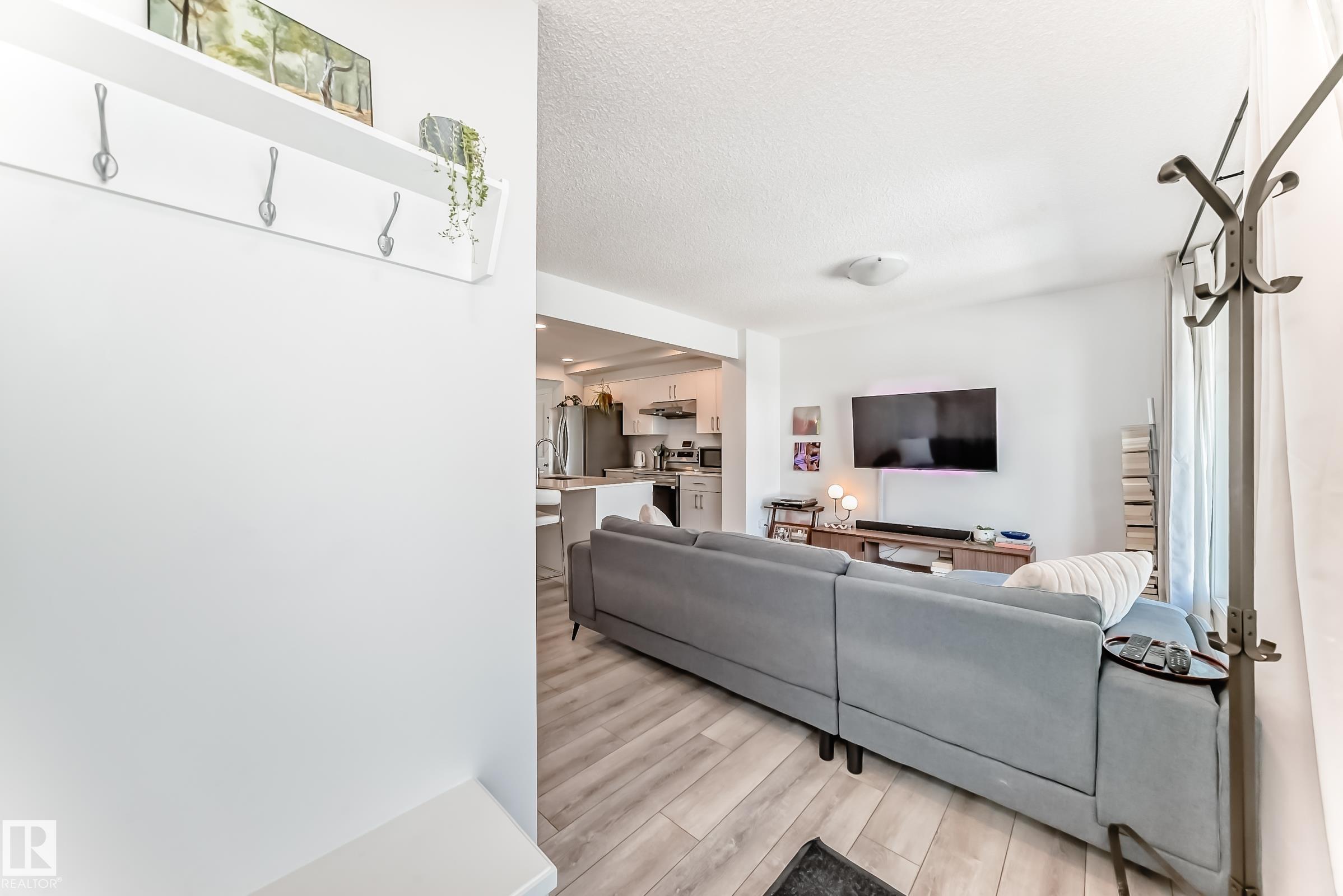 Photo 8 at 5043 Kinney Link SW, Keswick, Edmonton