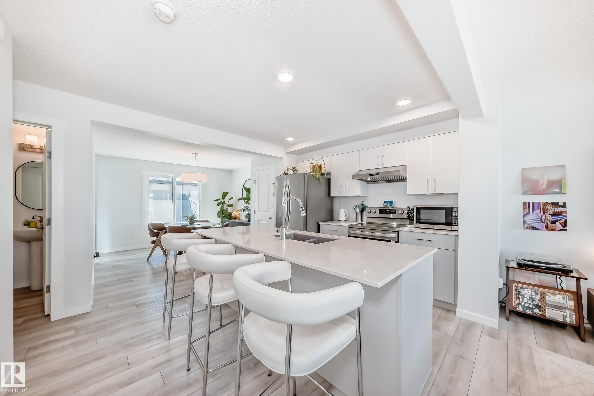 Photo 10 at 5043 Kinney Link SW, Keswick, Edmonton