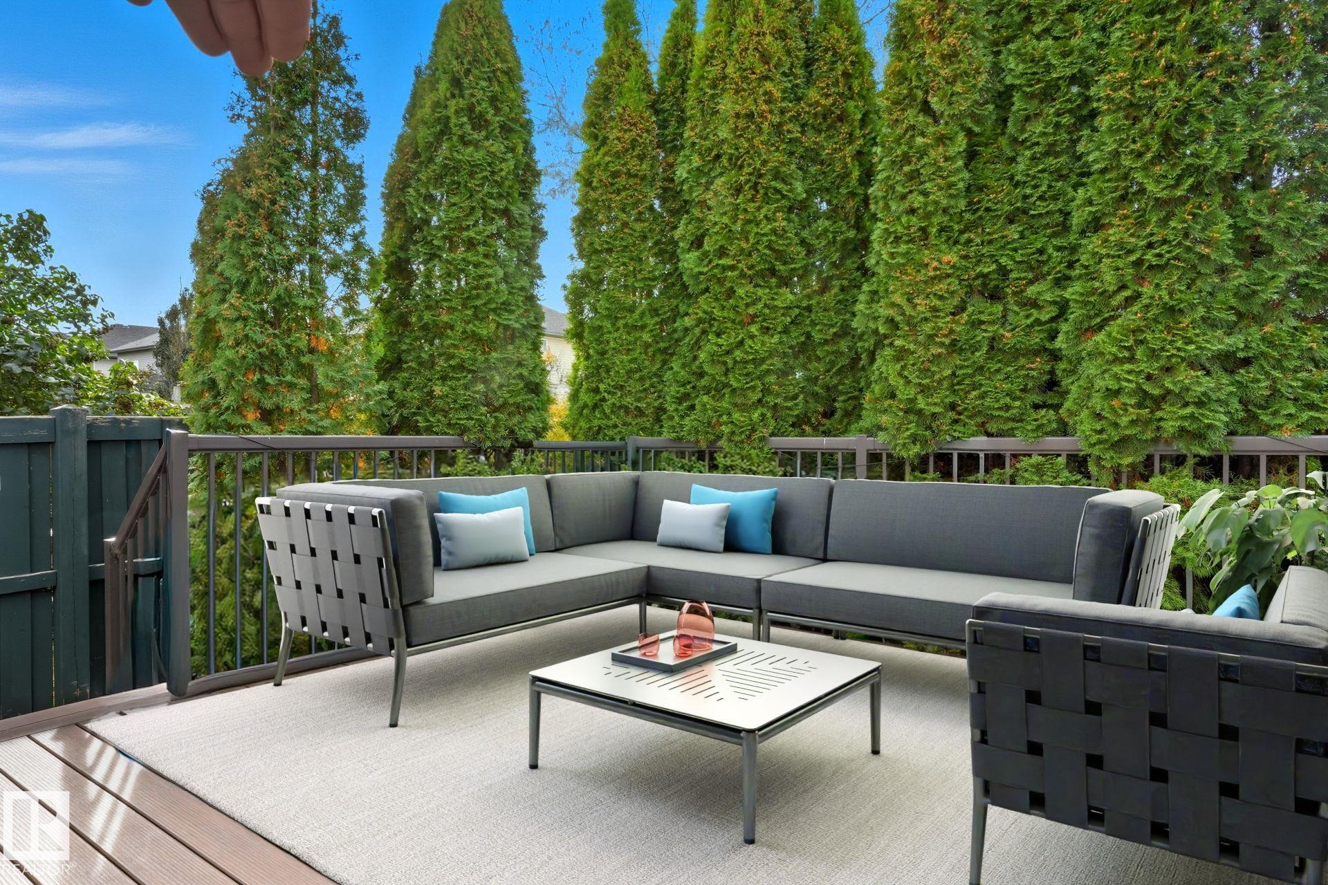 Photo 2 at 1640 Robertson Close SW, Rutherford, Edmonton