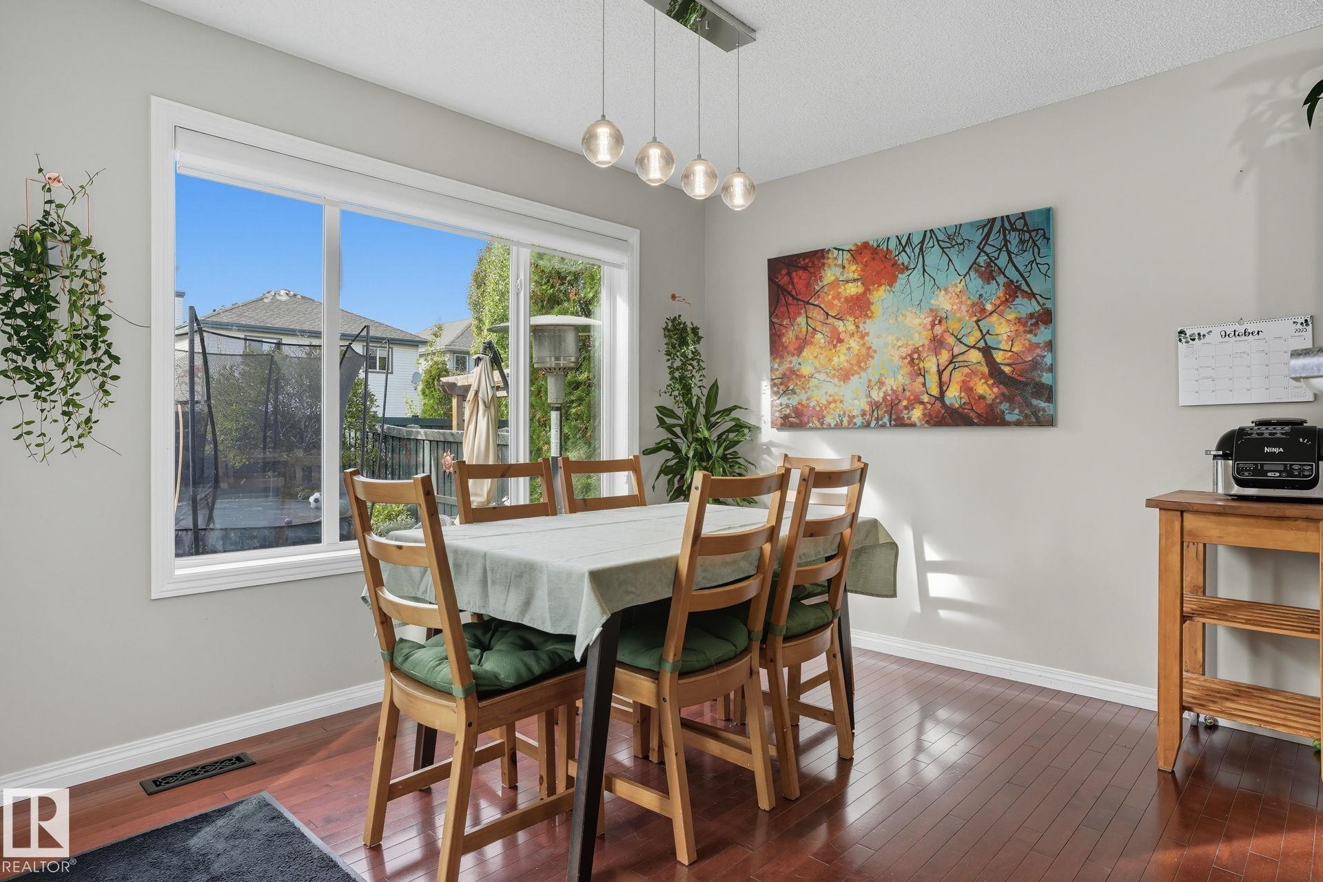 Photo 12 at 1640 Robertson Close SW, Rutherford, Edmonton