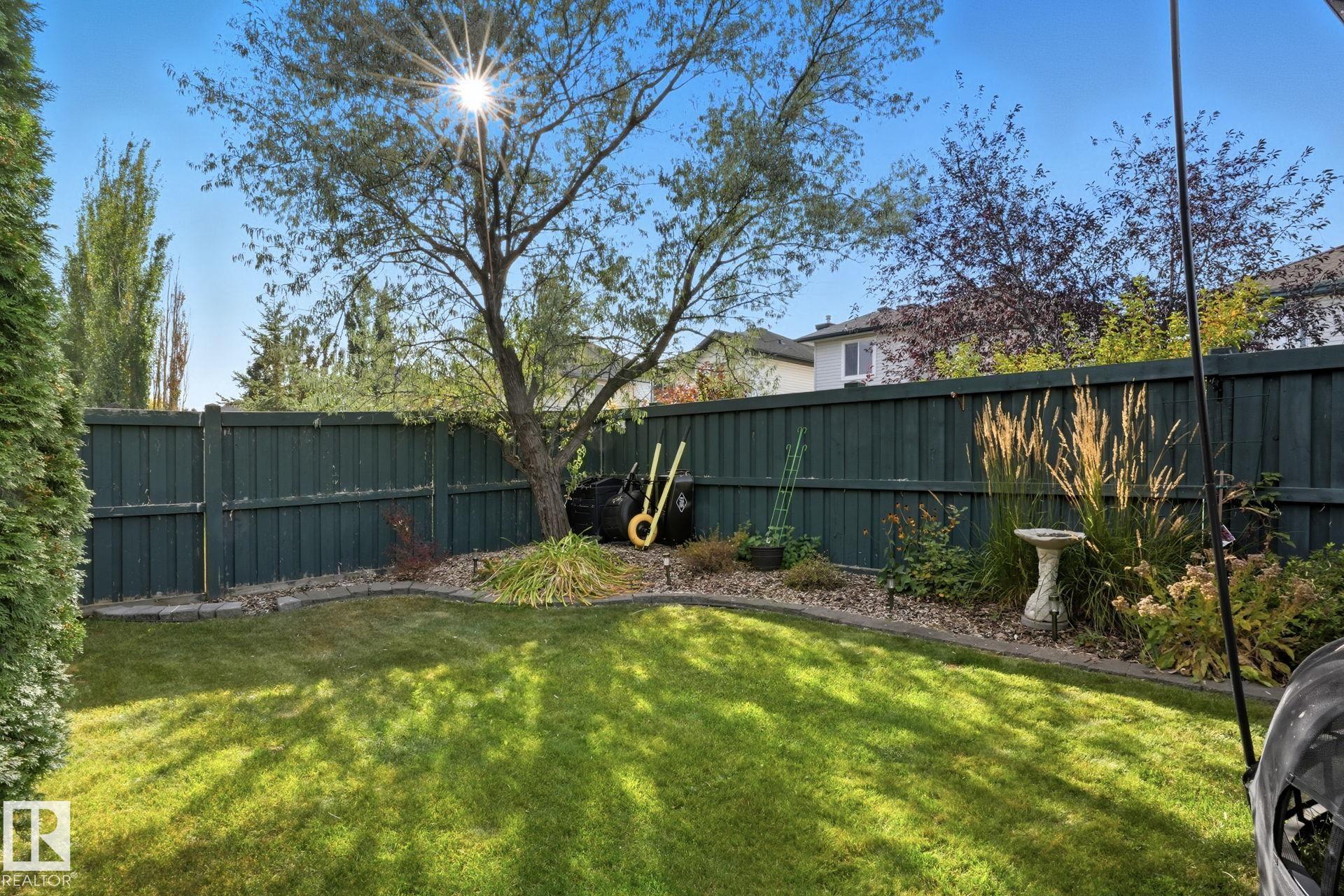 Photo 3 at 1640 Robertson Close SW, Rutherford, Edmonton