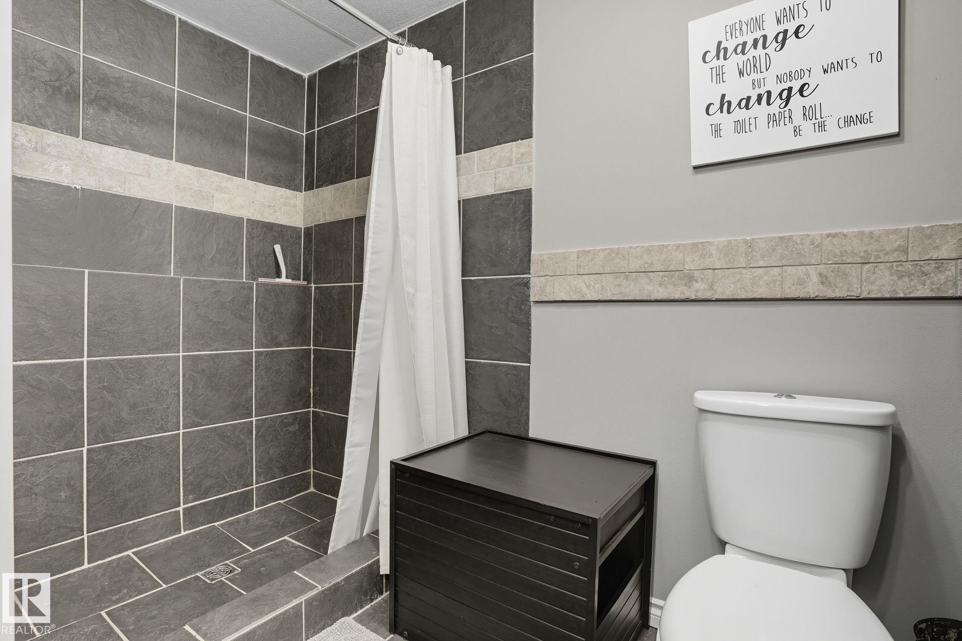 Photo 28 at 1640 Robertson Close SW, Rutherford, Edmonton