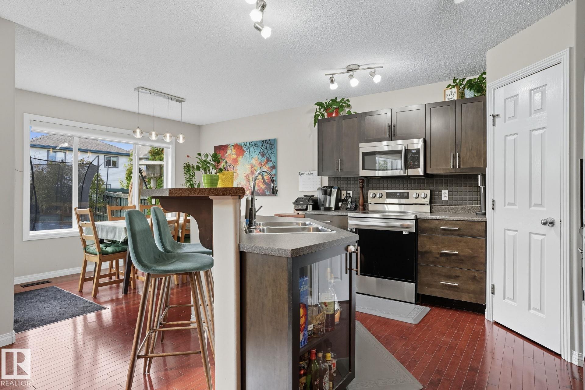 Photo 9 at 1640 Robertson Close SW, Rutherford, Edmonton