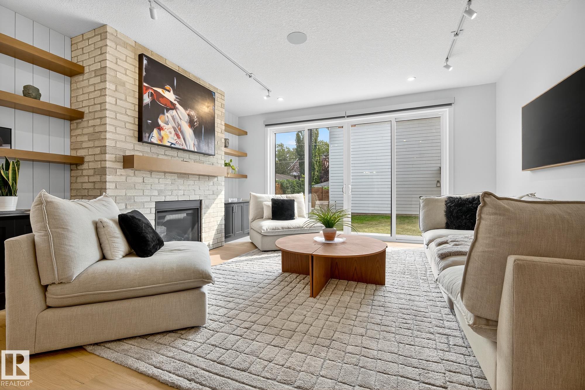 Photo 12 at 9721 96 Street NW, Cloverdale, Edmonton