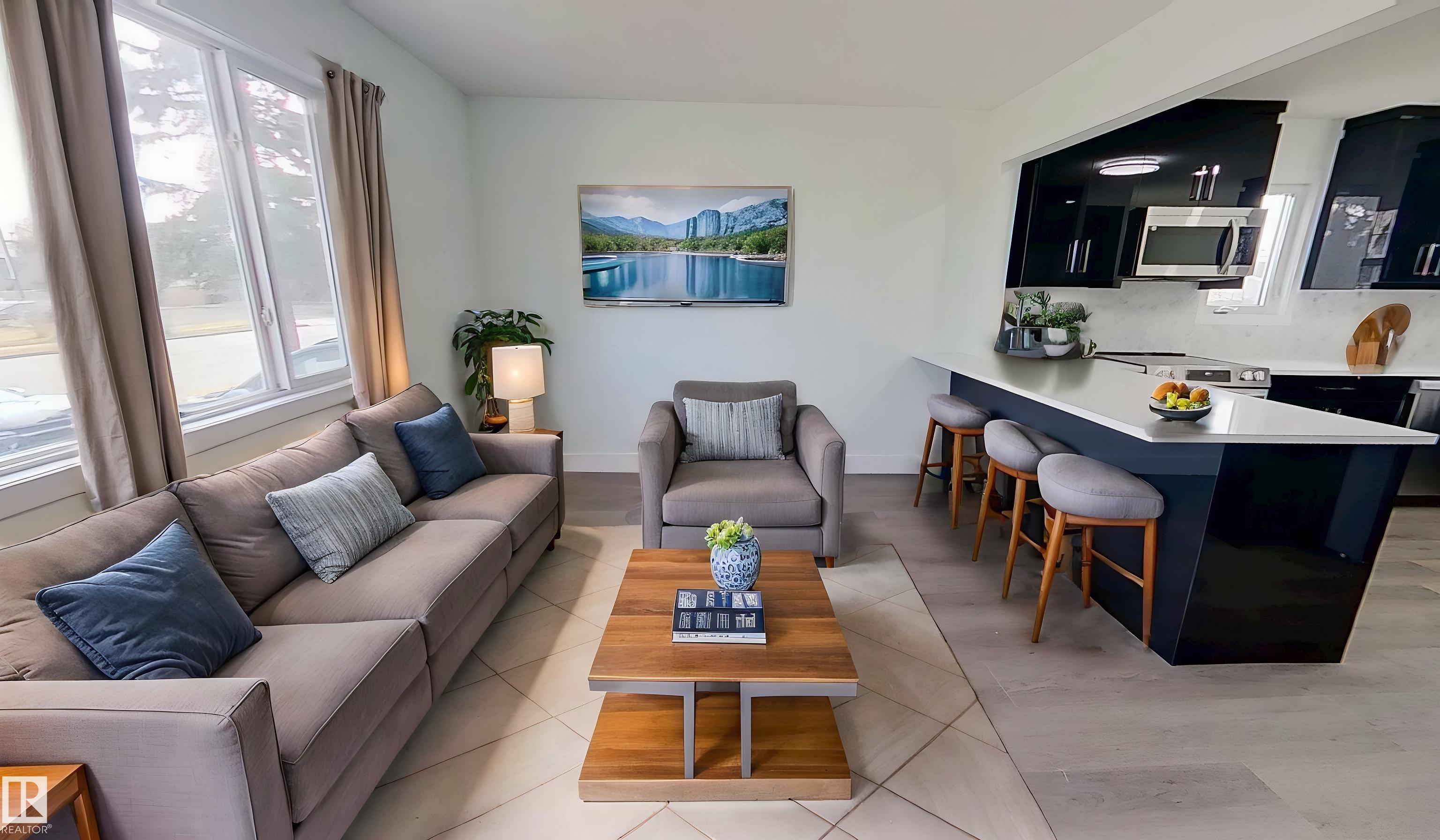 Picture for 10038 163 ST NW