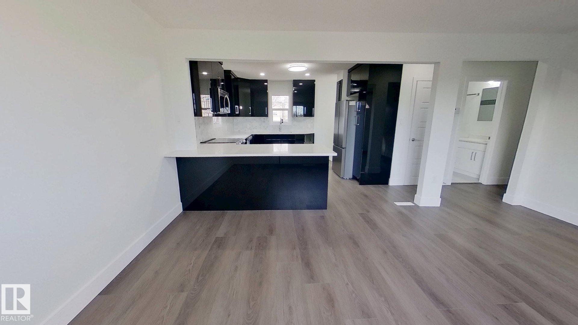 Picture for 10038 163 ST NW