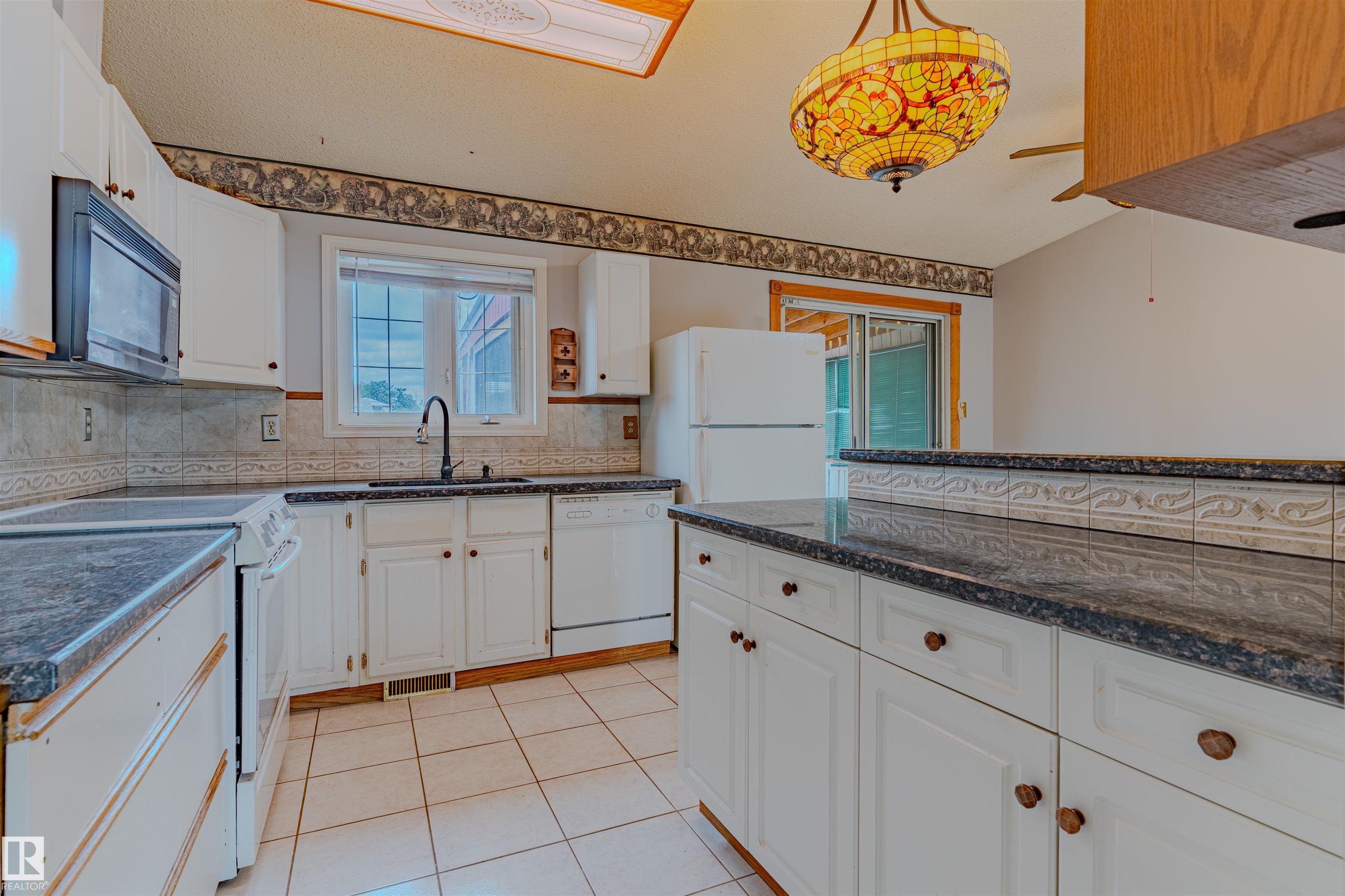 Picture for 1353 39 ST NW