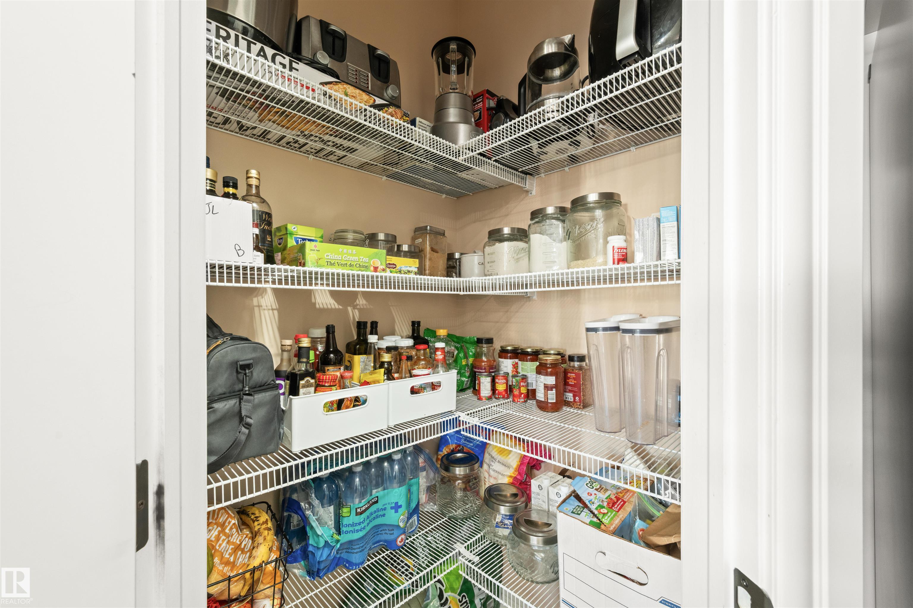 Photo 11 at 11412 14 Avenue SW, Rutherford, Edmonton