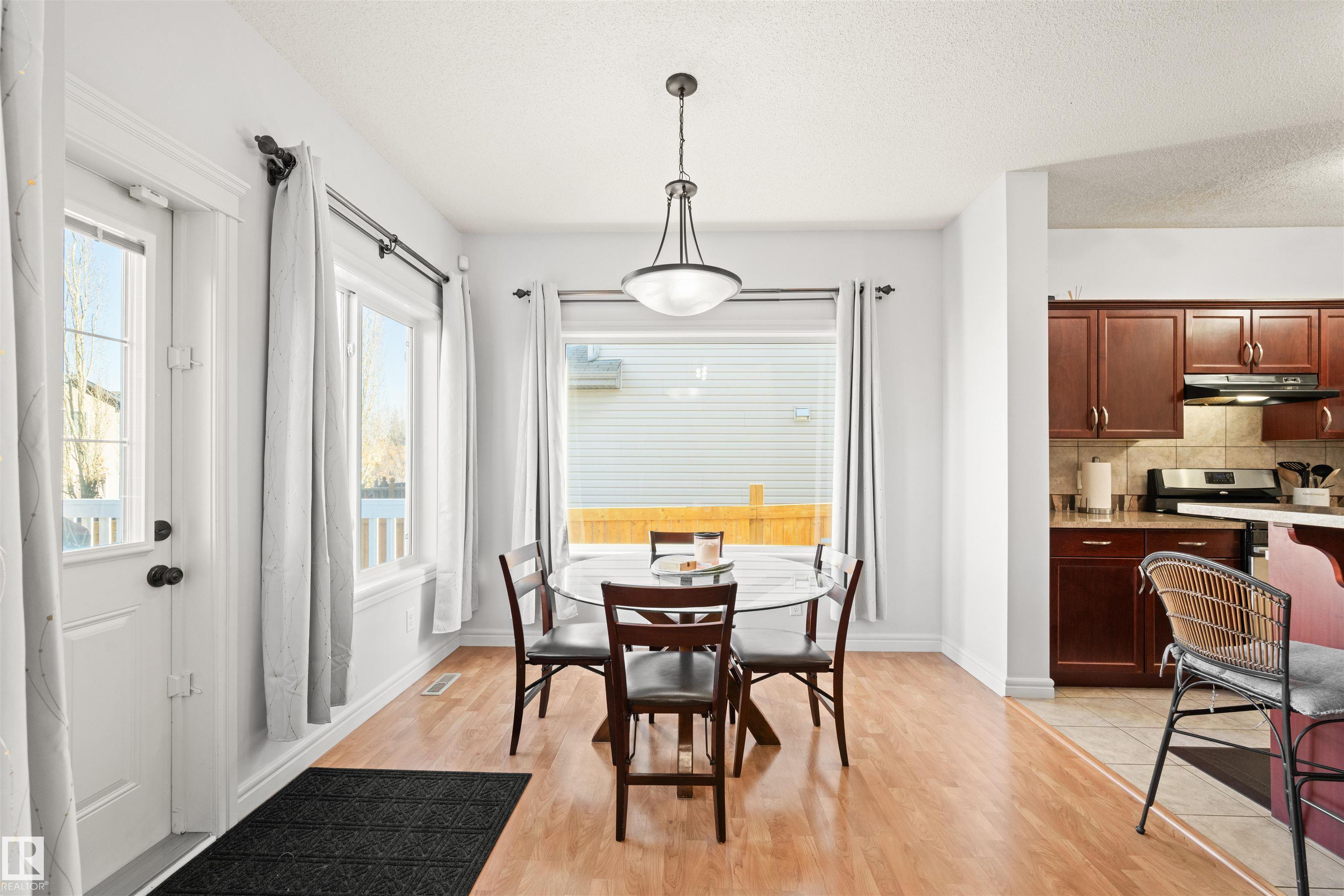 Photo 7 at 11412 14 Avenue SW, Rutherford, Edmonton