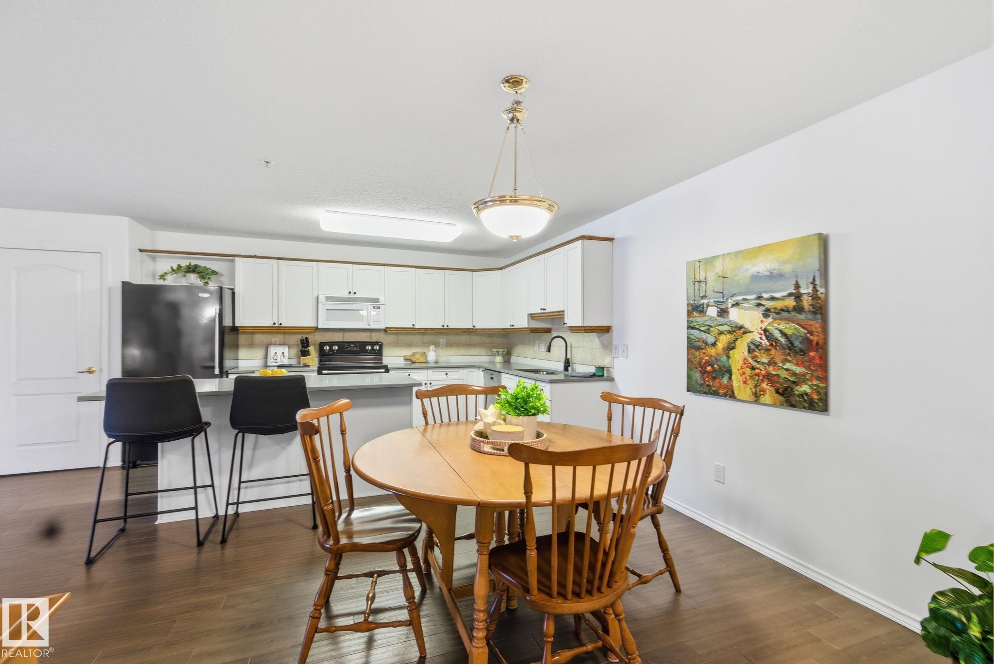 Photo 14 at 106 - 8956 156 Street NW, Meadowlark Park, Edmonton