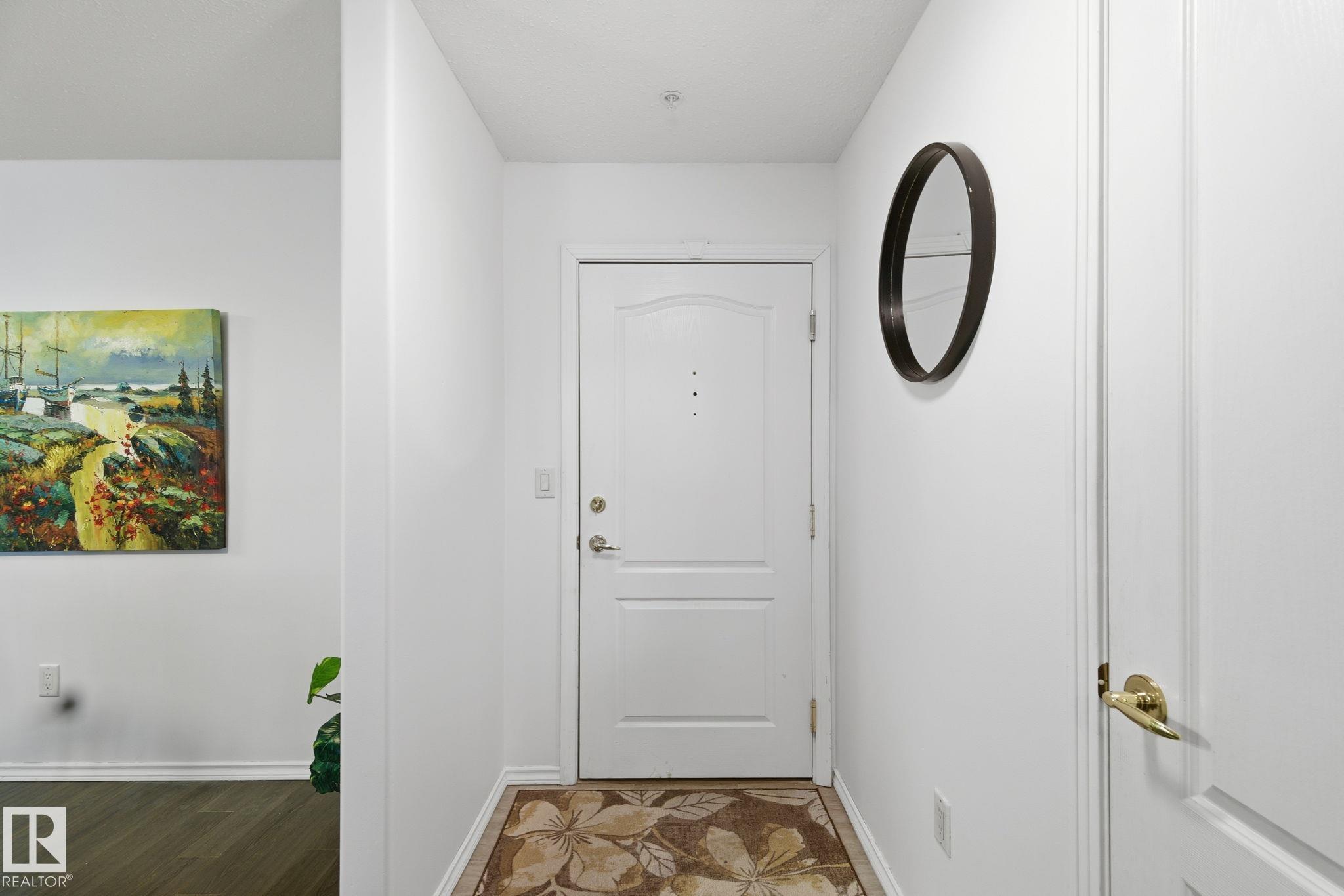 Photo 5 at 106 - 8956 156 Street NW, Meadowlark Park, Edmonton