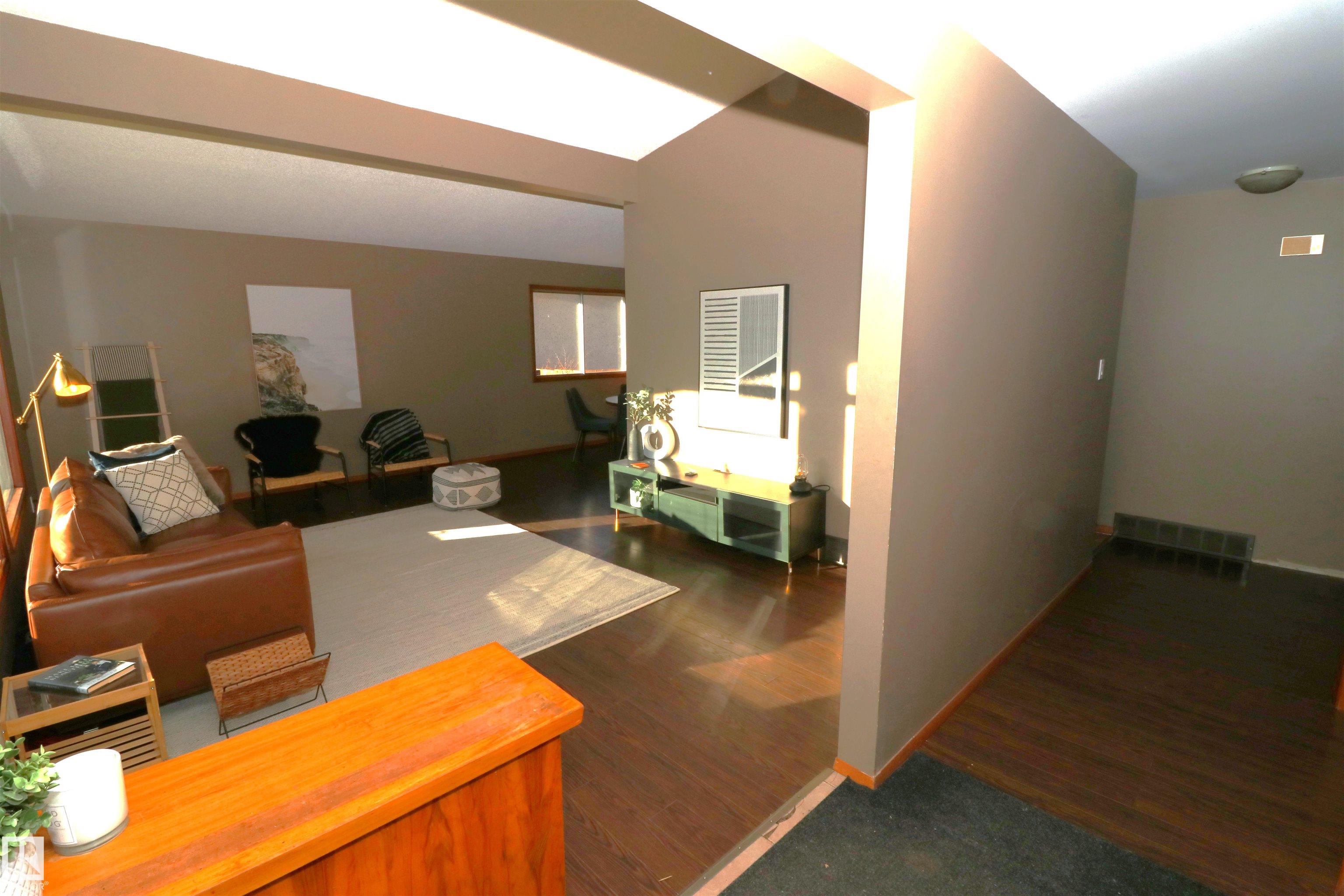 Picture for 11716 42 AV NW