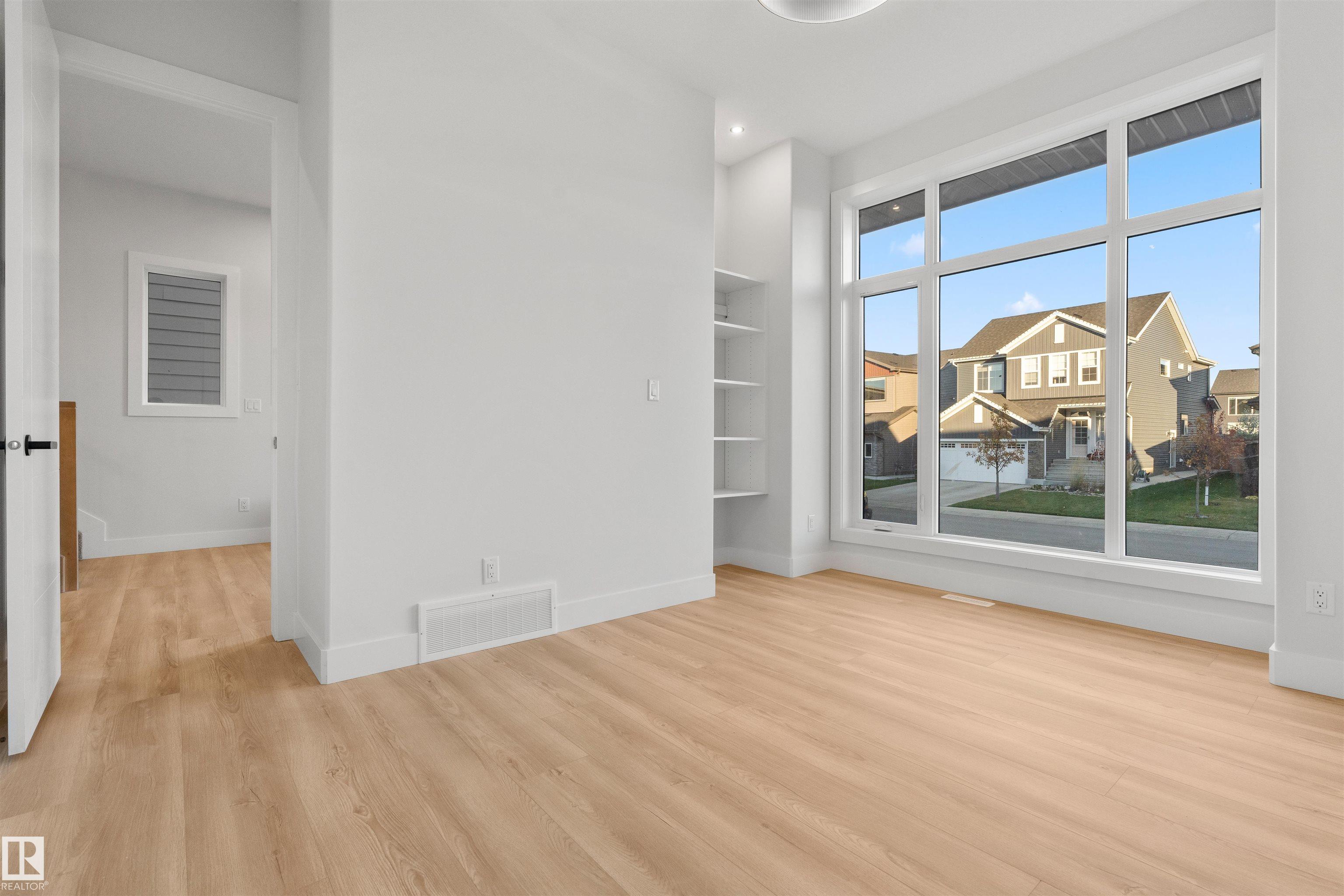 Picture for 6720 CRAWFORD WY SW