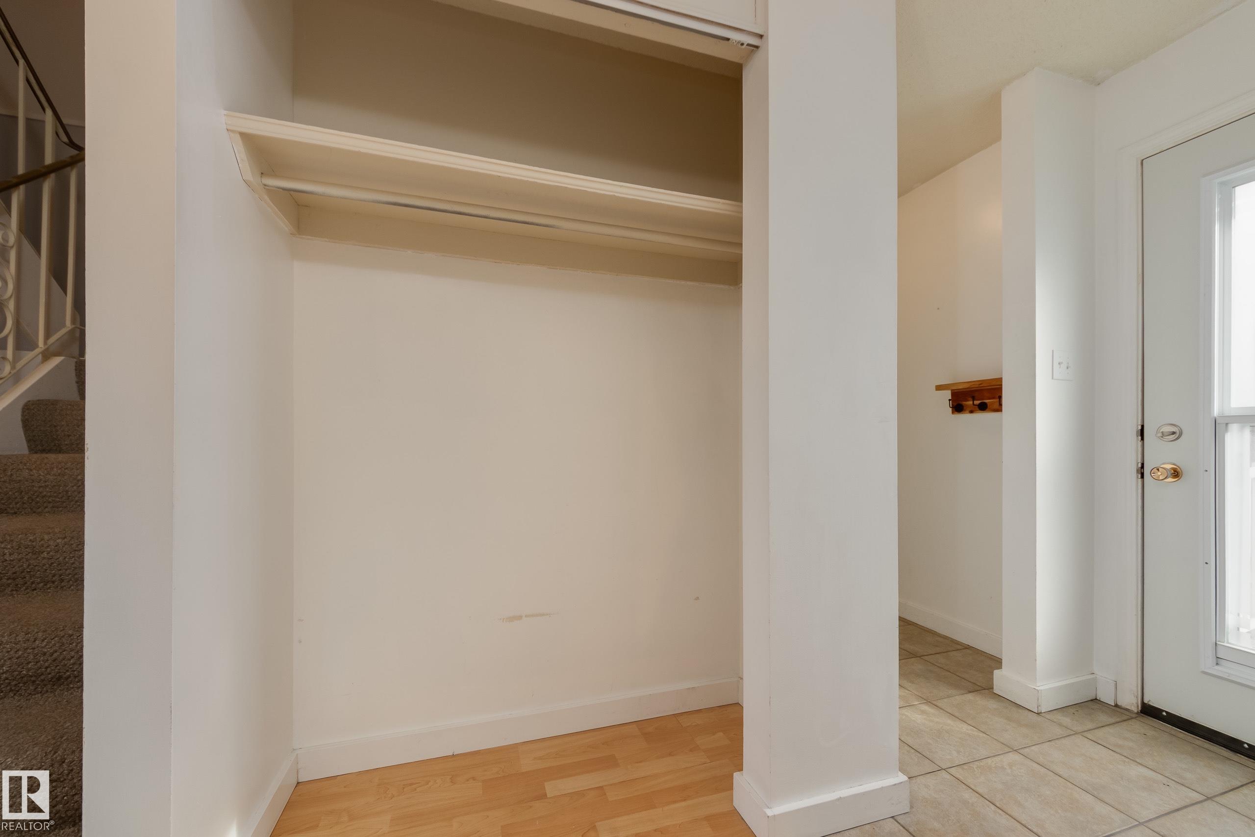 Picture for 161 ROYAL RD NW