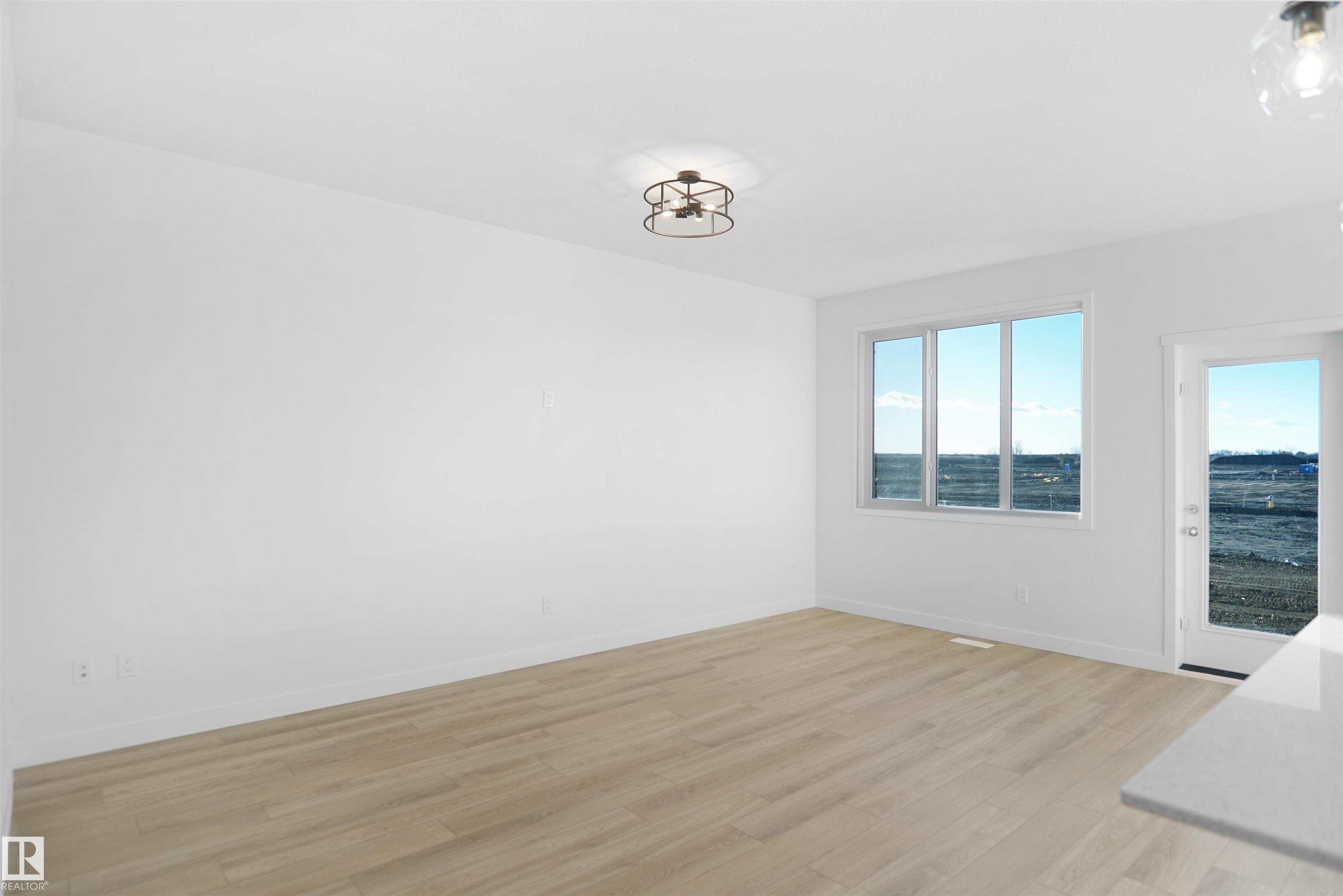 Picture for 22907 80 AV NW