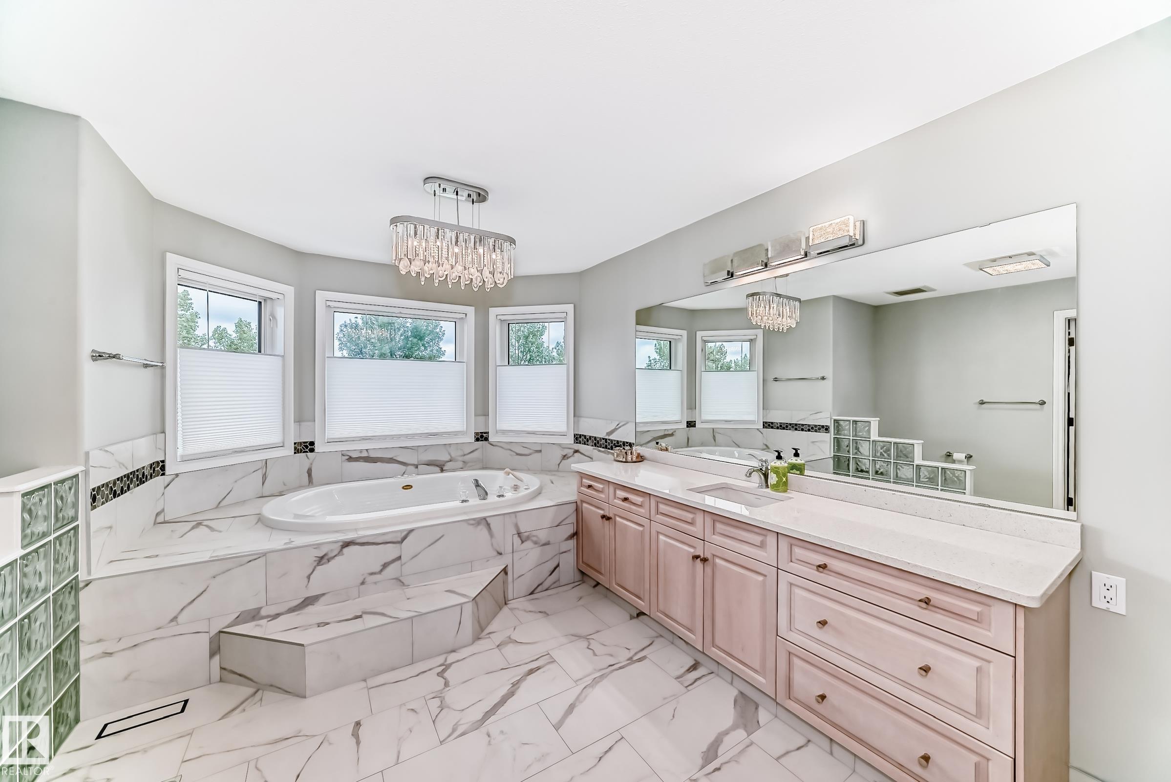 Photo 33 at 946 Wallbridge Place NW, Oleskiw, Edmonton