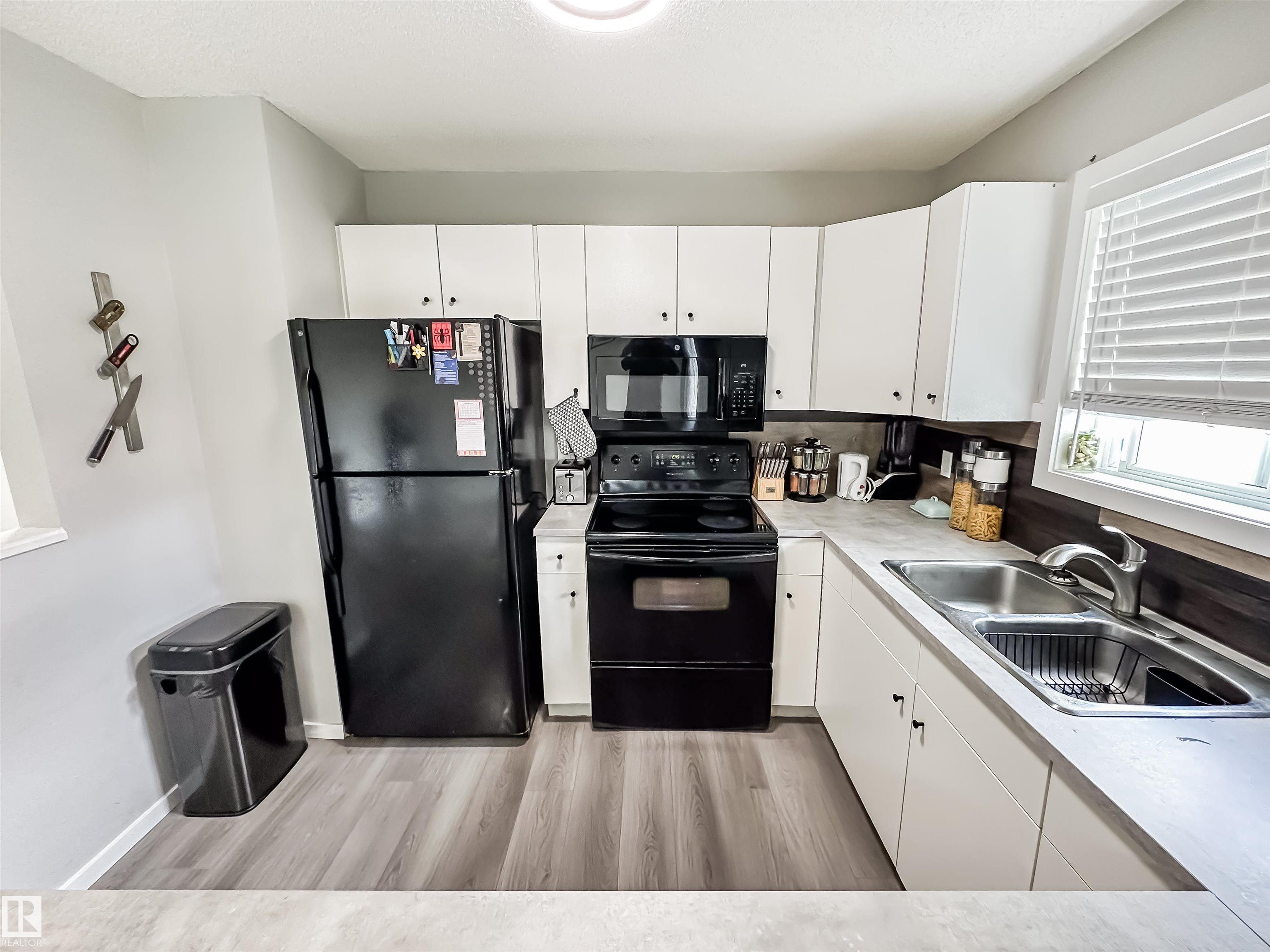 Photo 11 at 26 - 10909 106 Street NW, Central Mcdougall, Edmonton