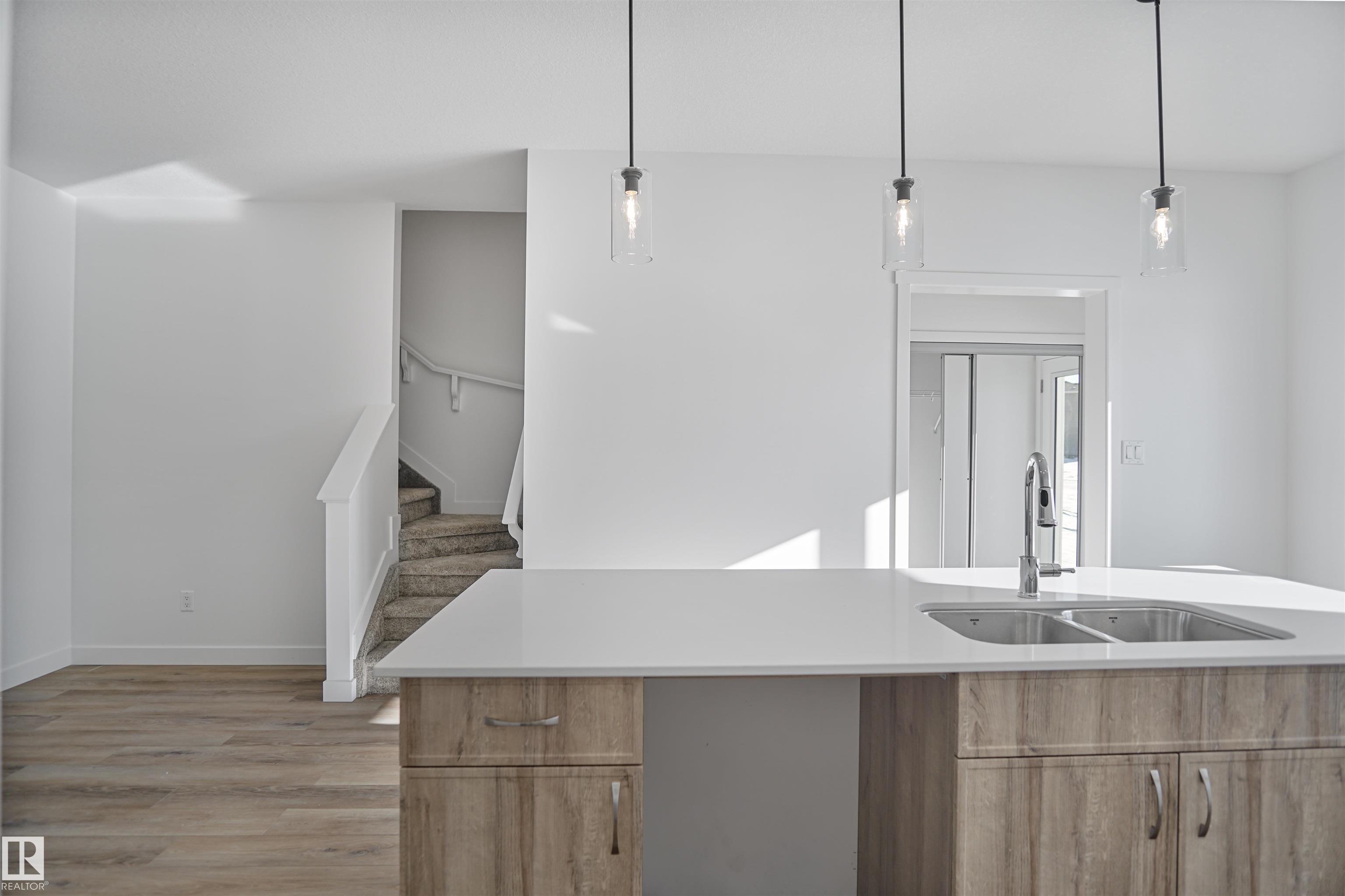 Photo 12 at 1232 Mcleod Avenue, Easton, Spruce Grove