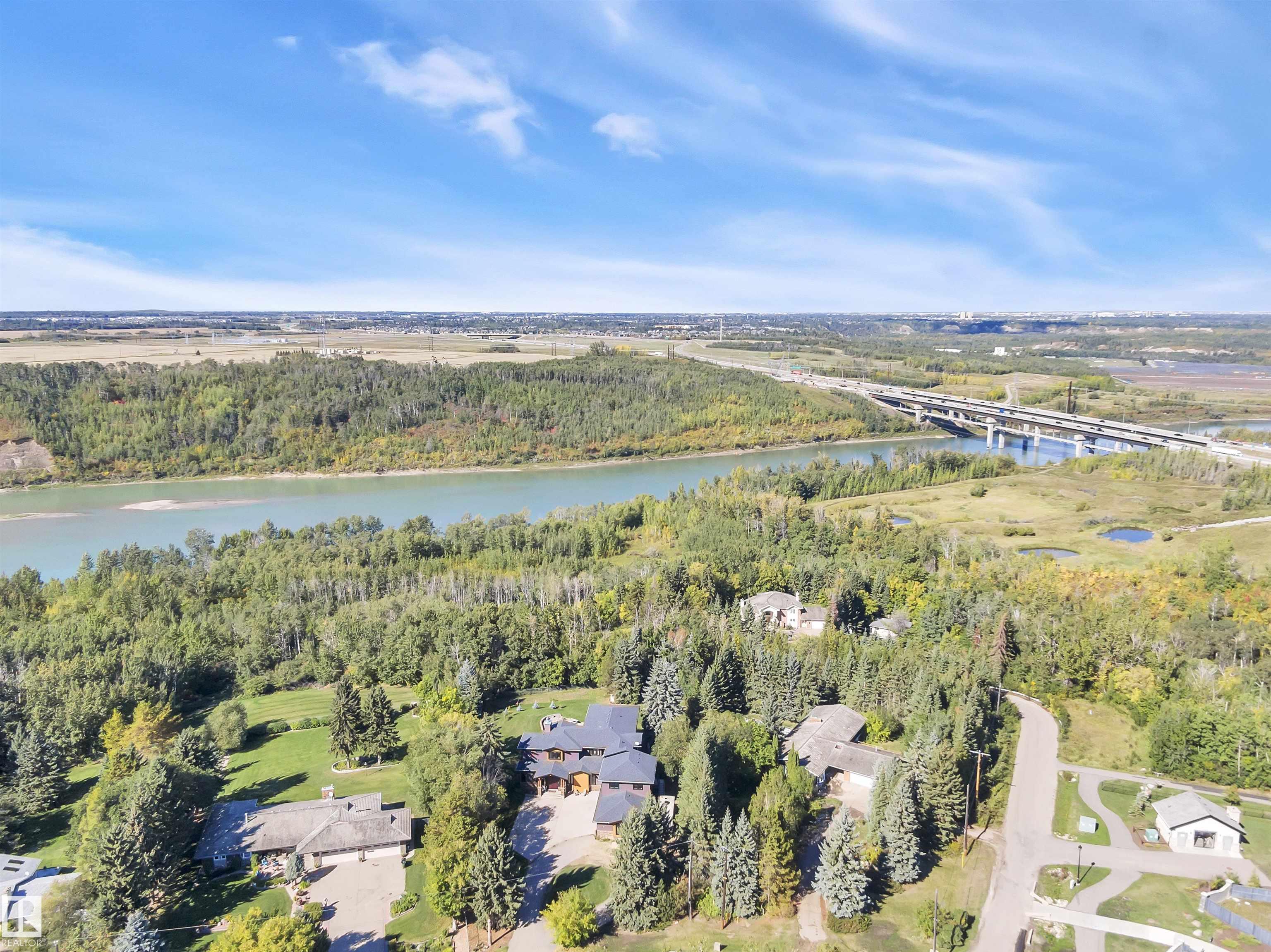 Picture for 148 WINDERMERE CR NW