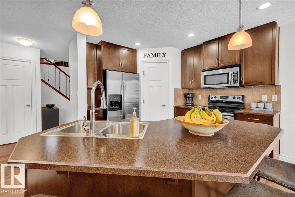 Photo 12 at 1633 Westerra Avenue, Westerra, Stony Plain