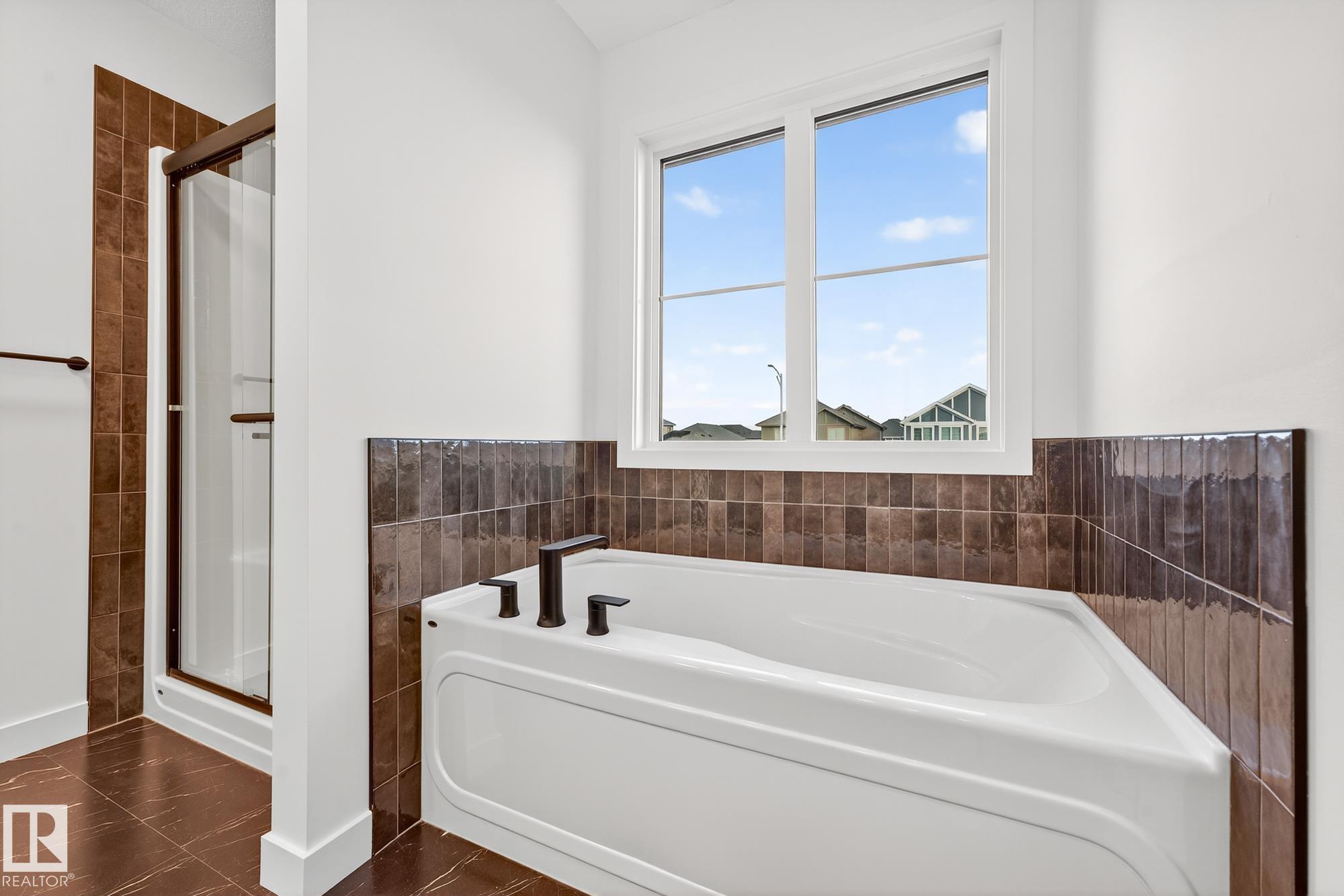 Photo 25 at 8221 Kiriak Loop SW, Keswick, Edmonton