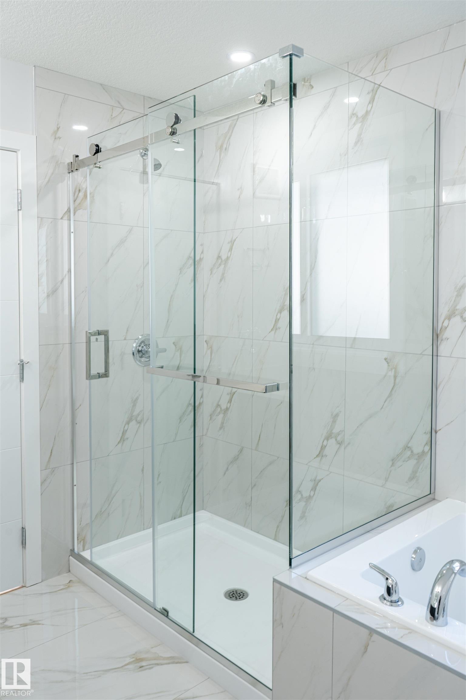 Photo 31 at 24 Norwyck Way, Fenwyck, Spruce Grove