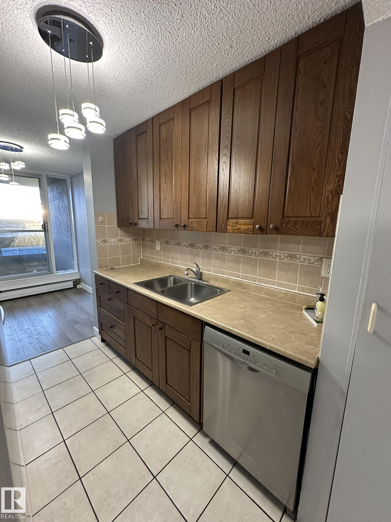 Picture for #75 8735 165 ST NW