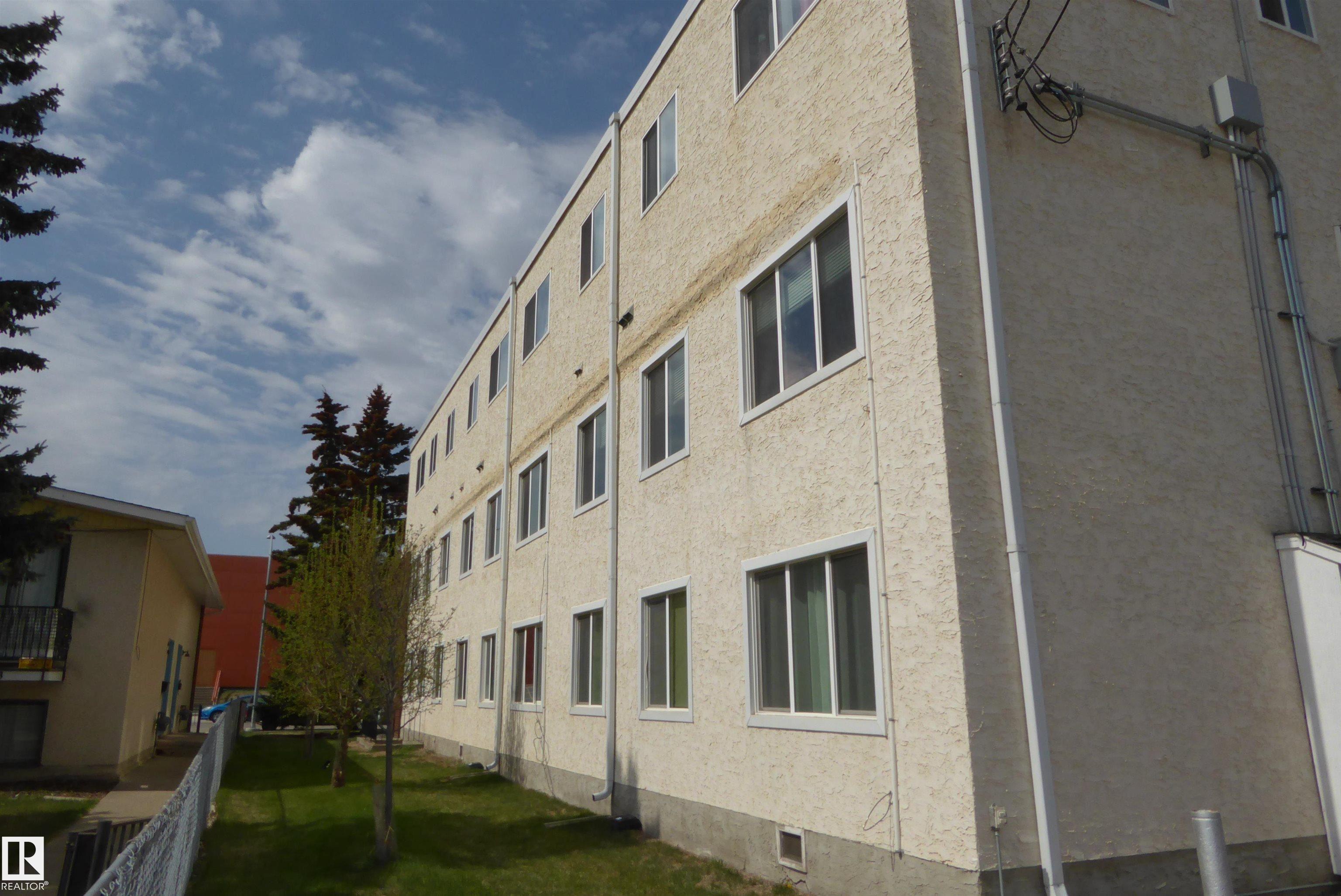 Picture for #4 10035 155 ST NW