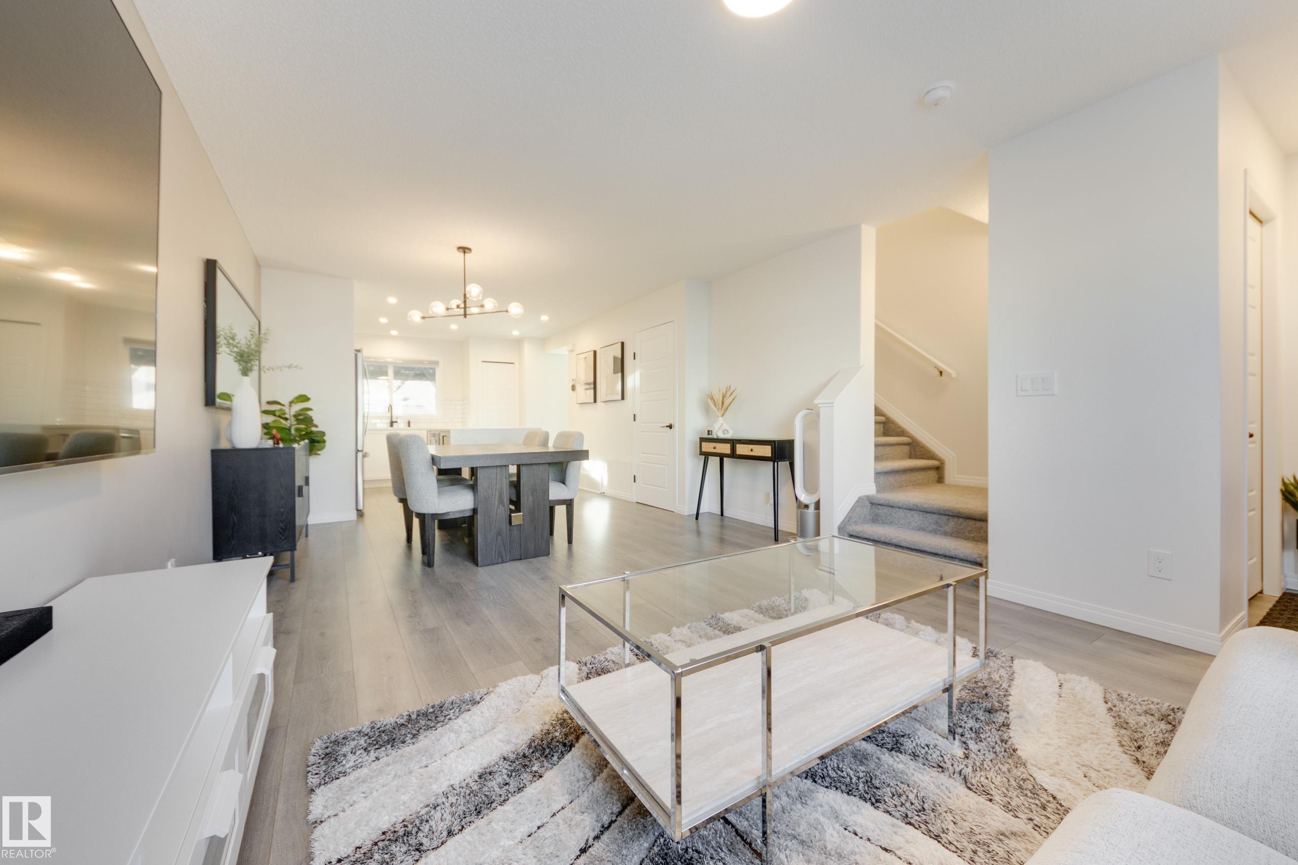 Photo 9 at 5031 Kinney Link SW, Keswick, Edmonton