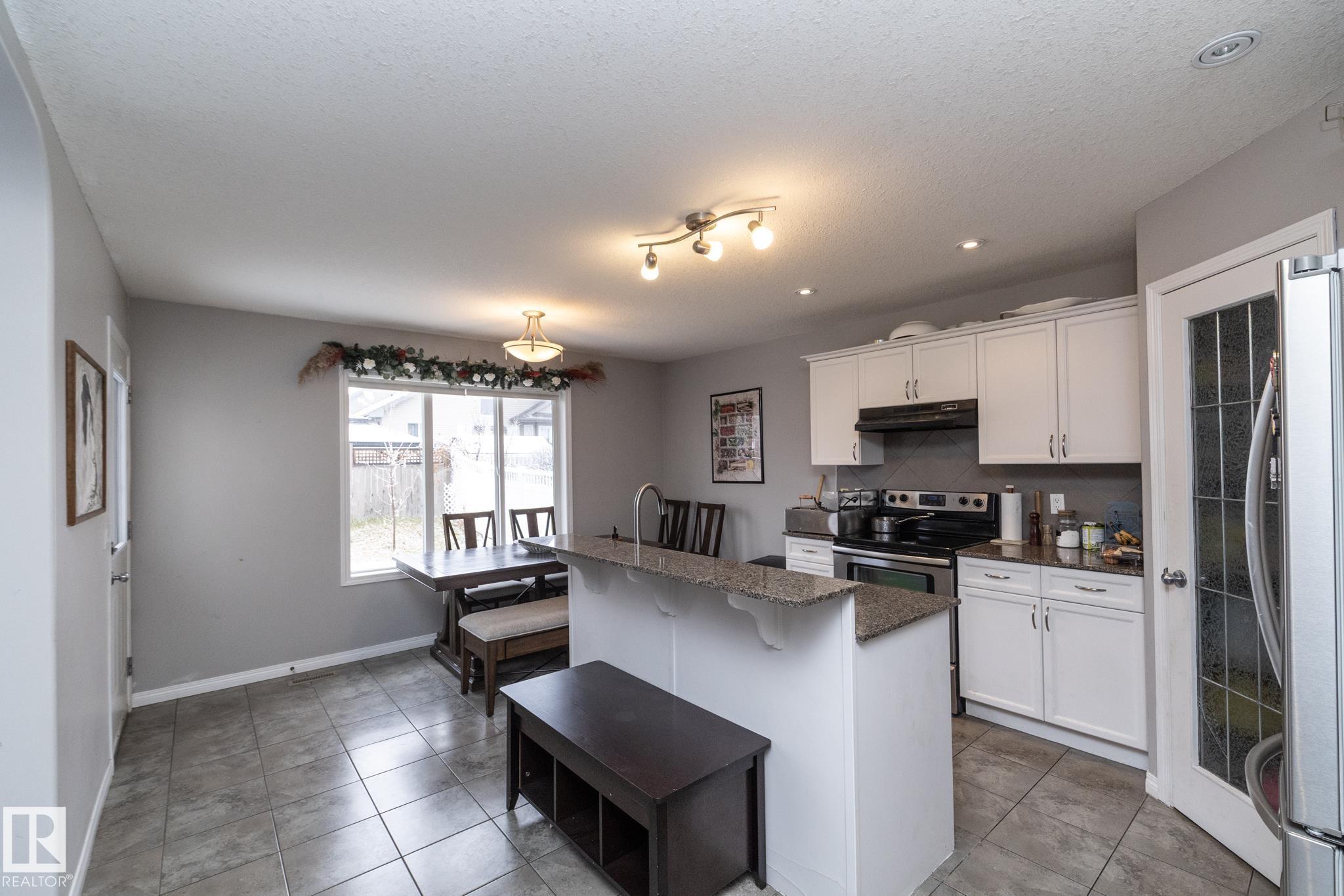 Photo 13 at 9705 88 Street, Morinville