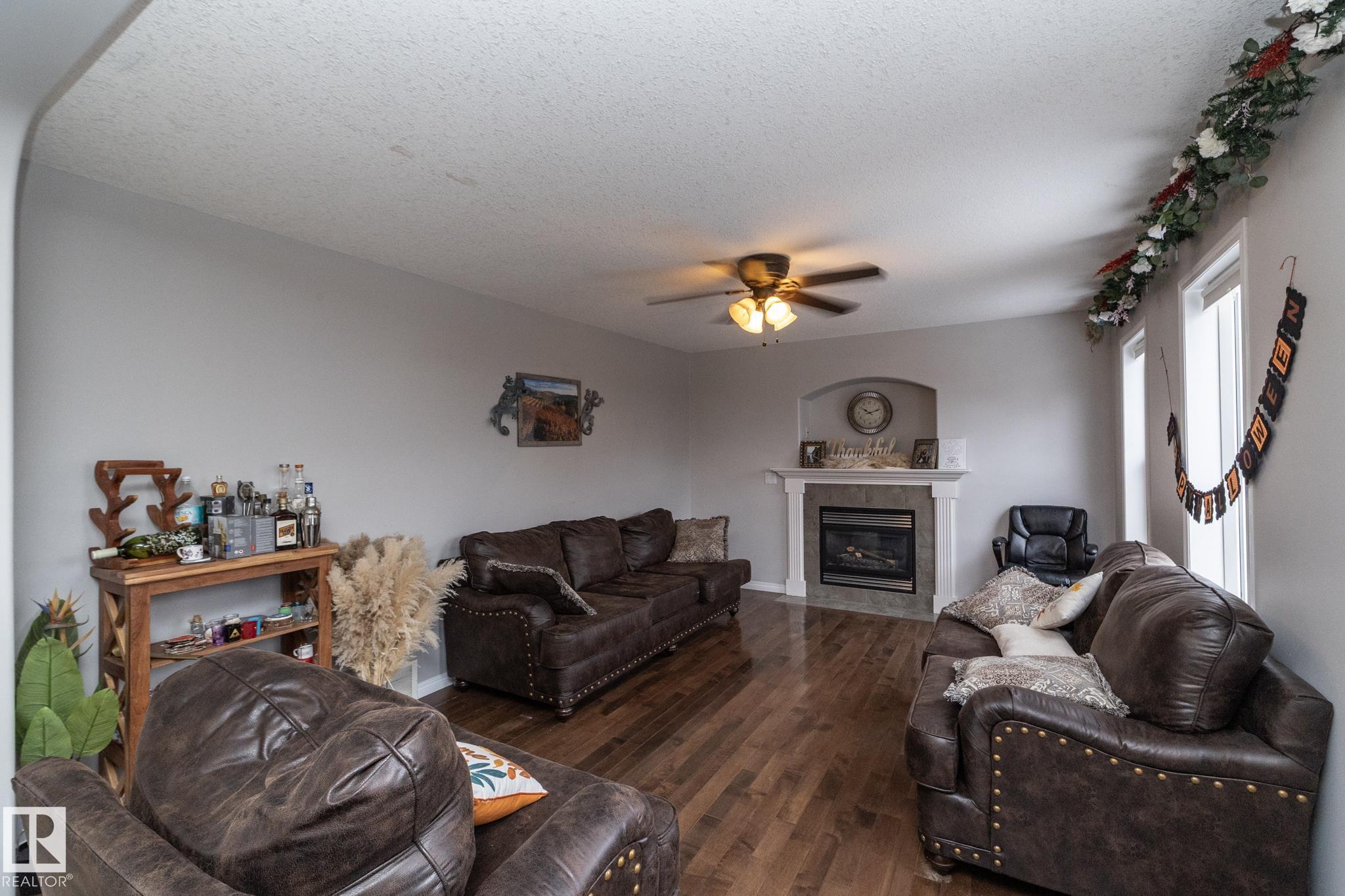 Photo 23 at 9705 88 Street, Morinville