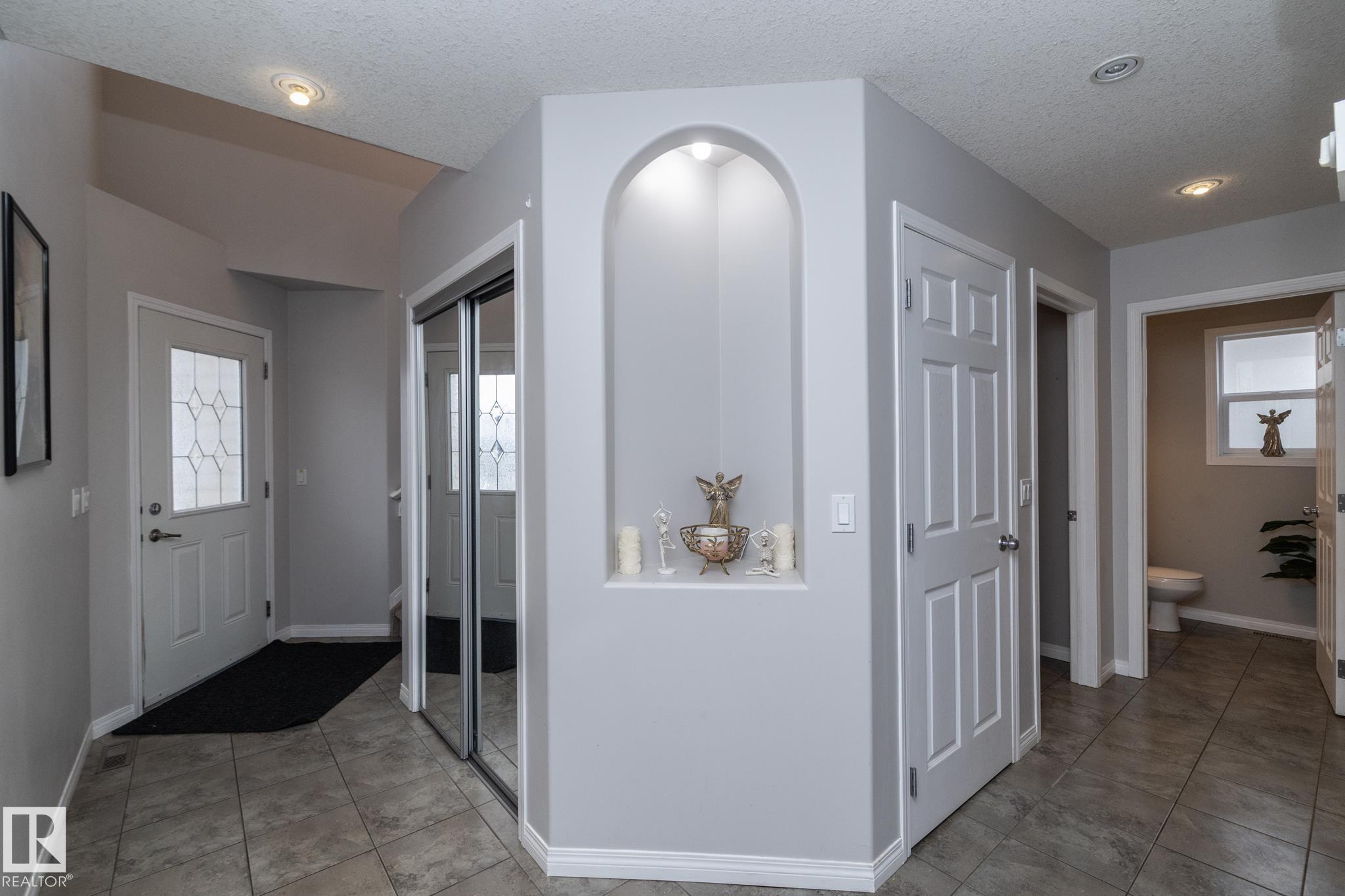 Photo 6 at 9705 88 Street, Morinville