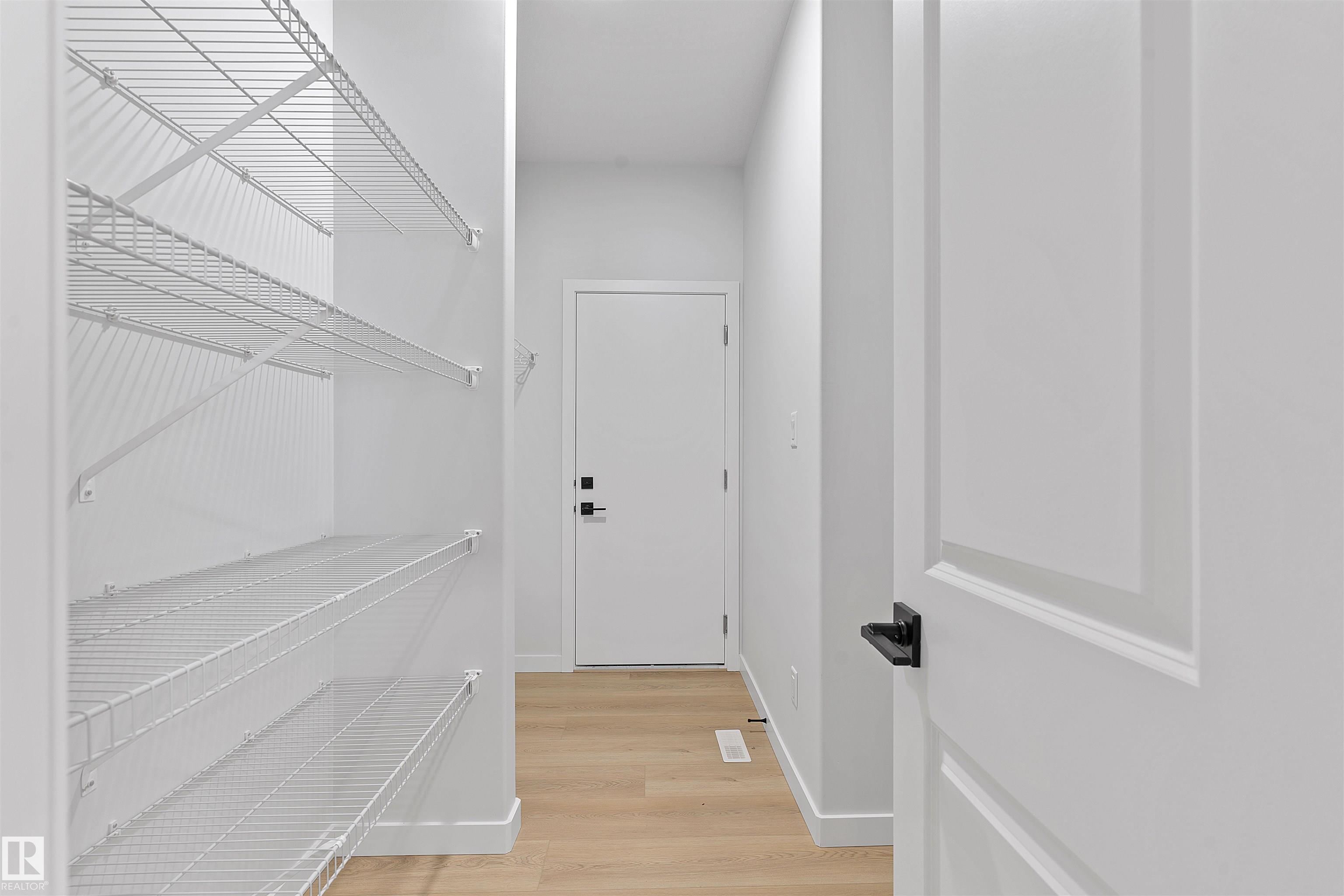 Picture for 6385 King WD SW