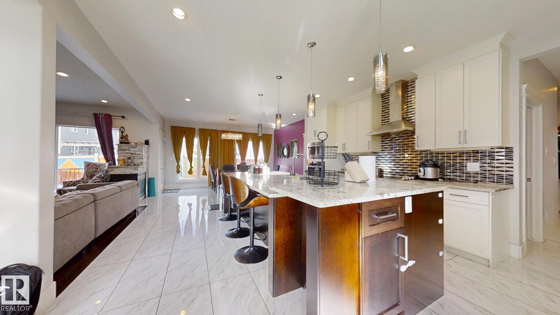 Picture for 1273 ADAMSON DR SW